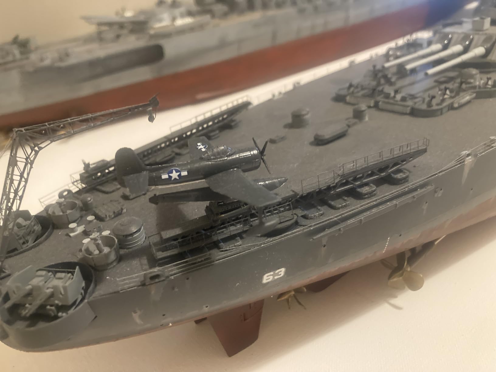 Trumpeter USS Missouri BB-63 Model Kit (1/200) customer photo 1