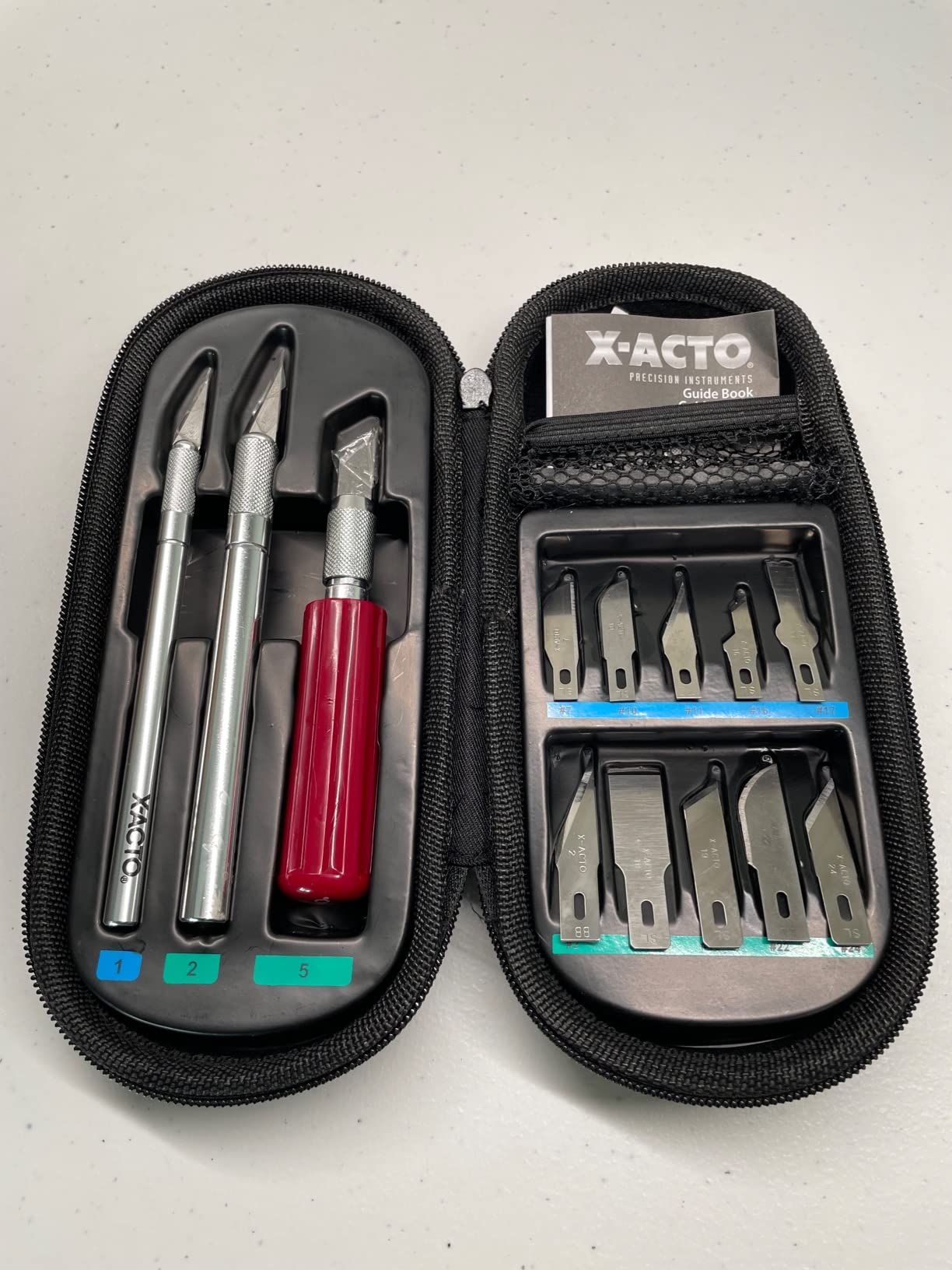 X-ACTO Compression Basic Knife Set, Includes 3 Knives, 13 Blades, Soft Carry Case, 17 Count - Crafting, Art Projects, Cutting Tools customer photo 1