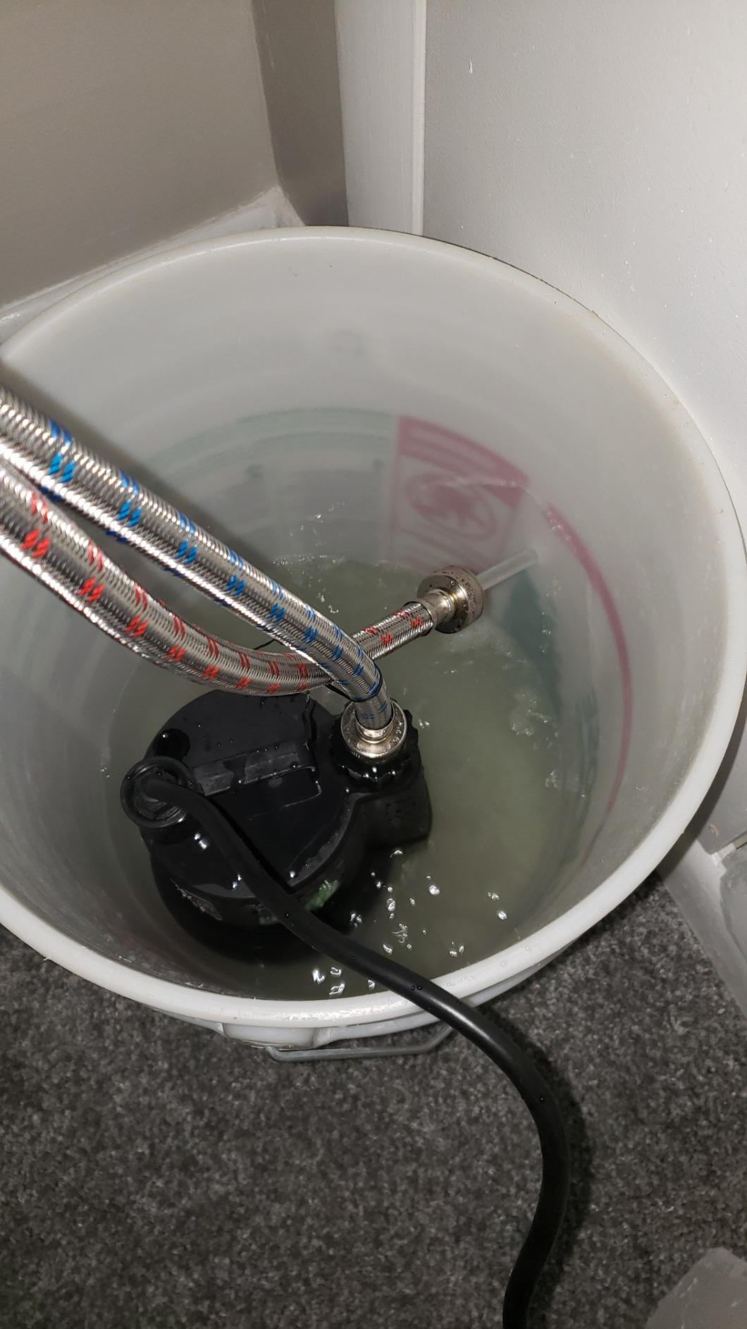ECO-FLO Products SUP54 Manual Submersible Utility Pump, 1/6 HP, 1,680 GPH customer photo 2