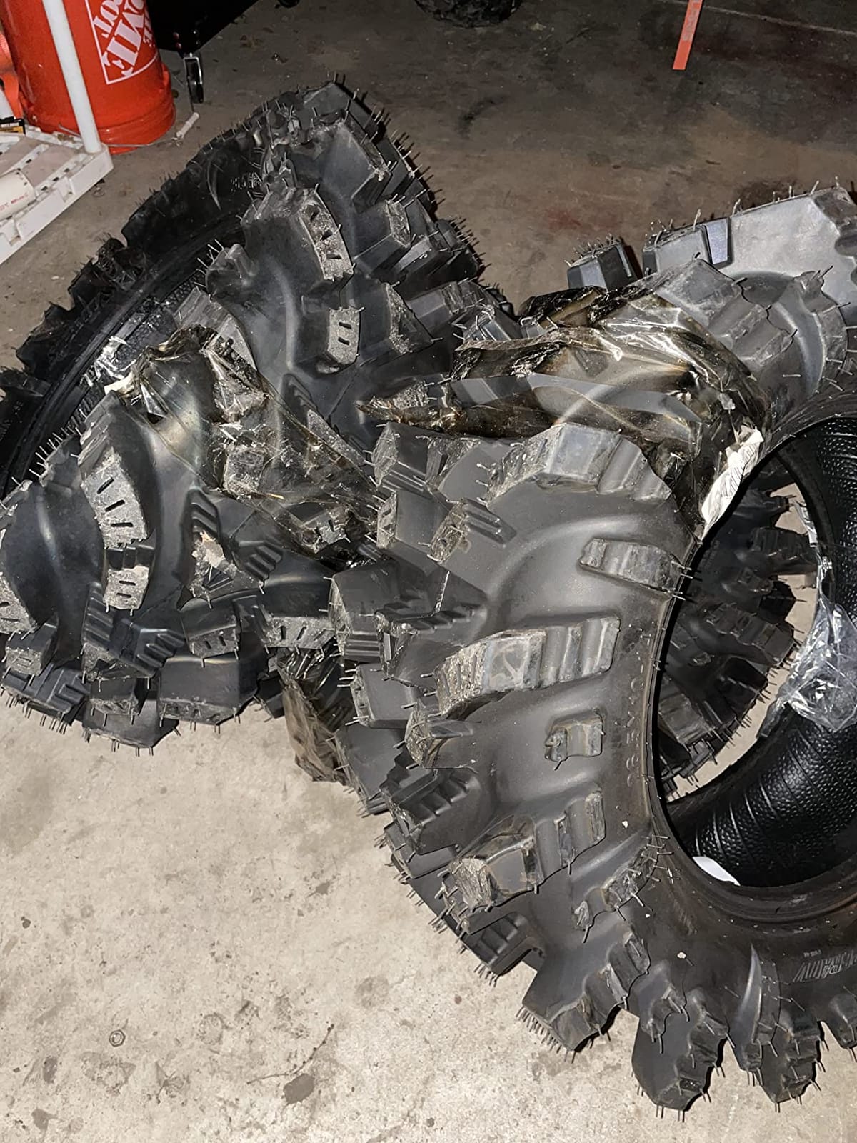 SuperATV Intimidator Mud Tire | 30x10-14 | 2