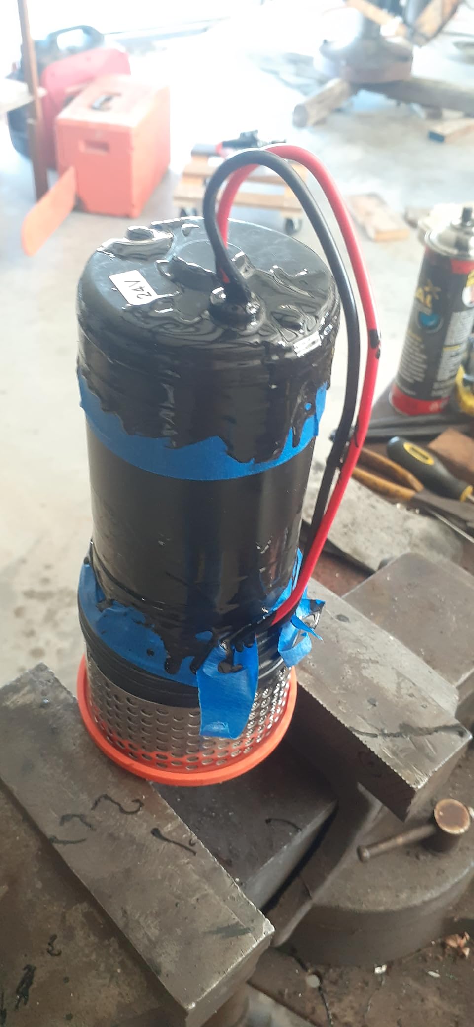 ECO-WORTHY 24V Submersible Deep Well Water Pump with 10ft Cable 1.6GPM 4