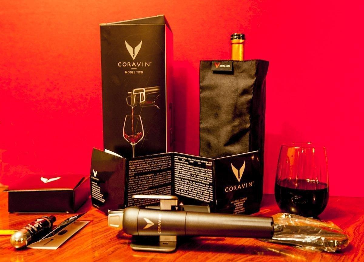 Coravin Model Two - Wine Preservation System - Bottle Opener, Needle Pourer, Aerator, and Wine Saver - Graphite - Includes 2 Argon Gas Capsules and Wine Needle customer photo 1