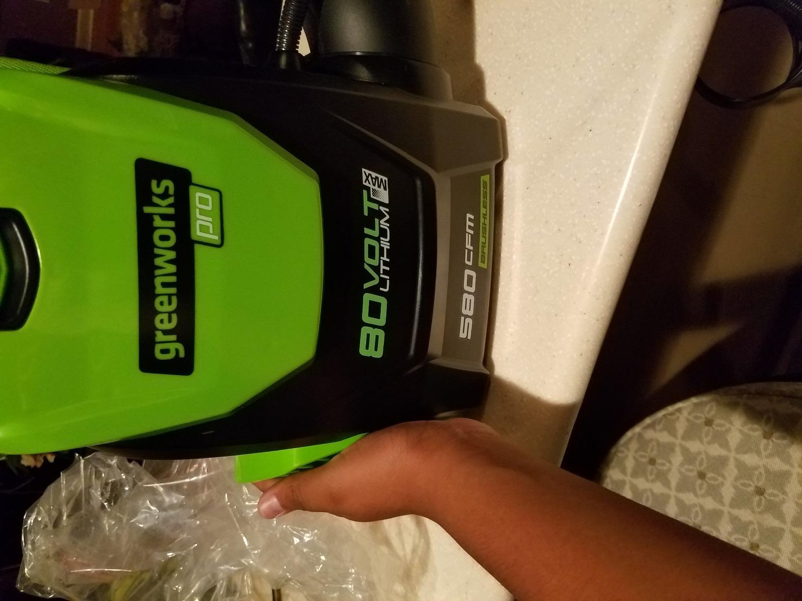 Greenworks 80V (180 MPH / 610 CFM / 75+ Compatible Tools) Cordless Brushless Backpack Blower, 2.5Ah Battery and Rapid Charger Included customer photo 2