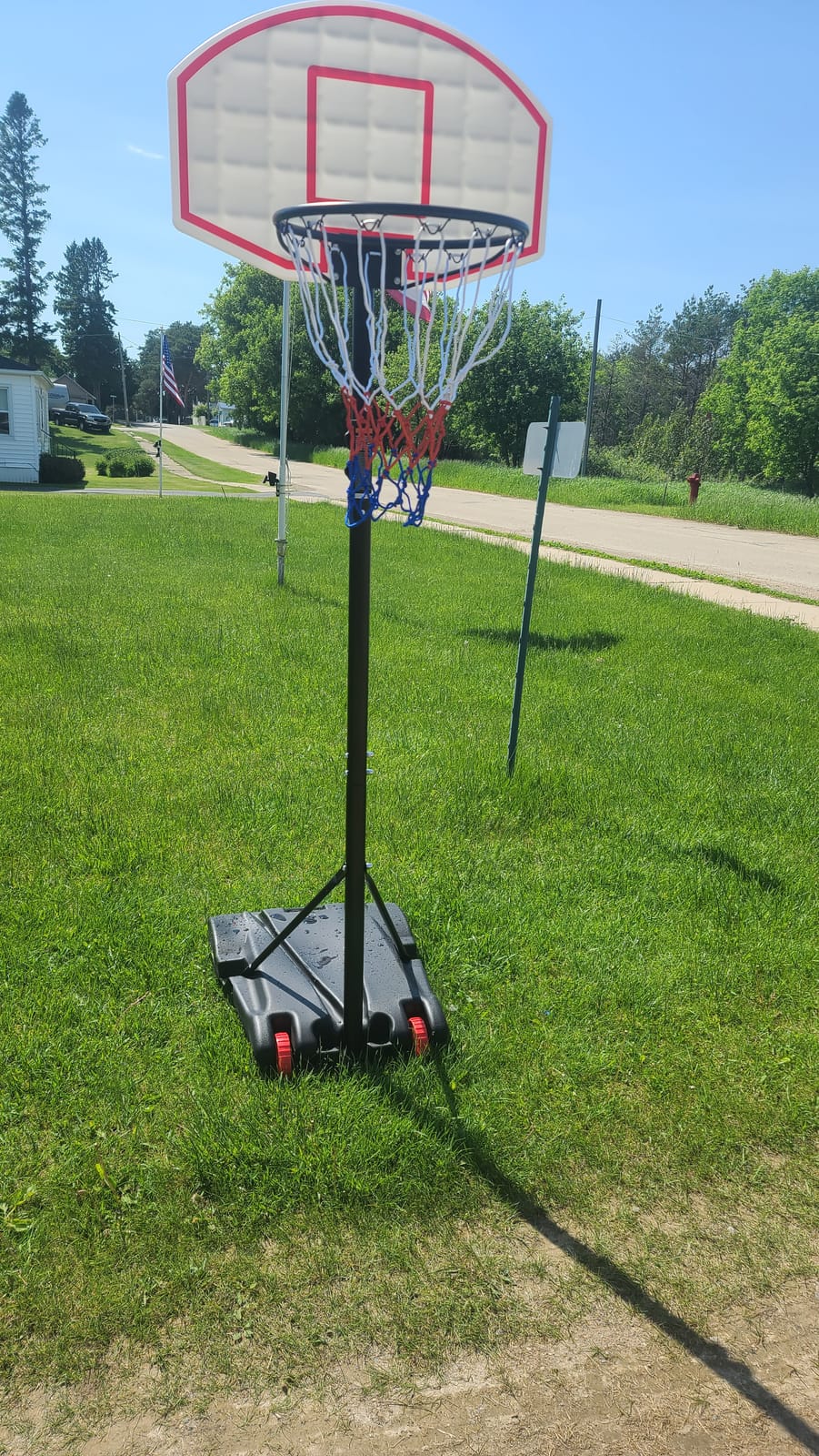 Best Choice Products Kids Height-Adjustable Basketball Hoop, Portable Backboard Set w/ 2 Wheels, Fillable Base, 70.5in to 82.3in Tall customer photo 1