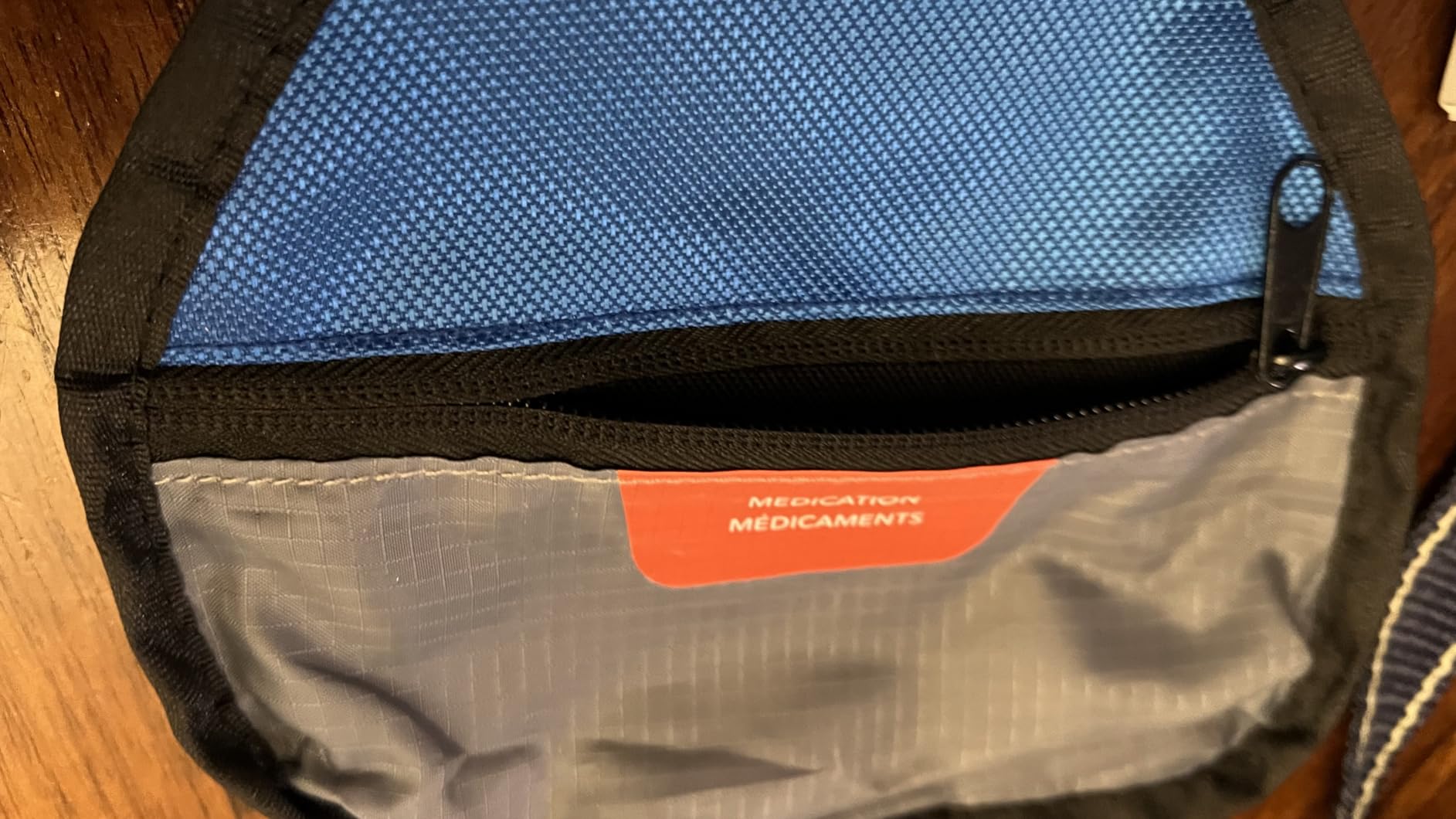 Adventure Medical Kits Mountain Series Medical Kit - Explorer - Emergency Medical First Aid Kit - For 4 People for 7 Days - Comes with a Trauma Pad, Medicine, Guide Book & More customer photo 2