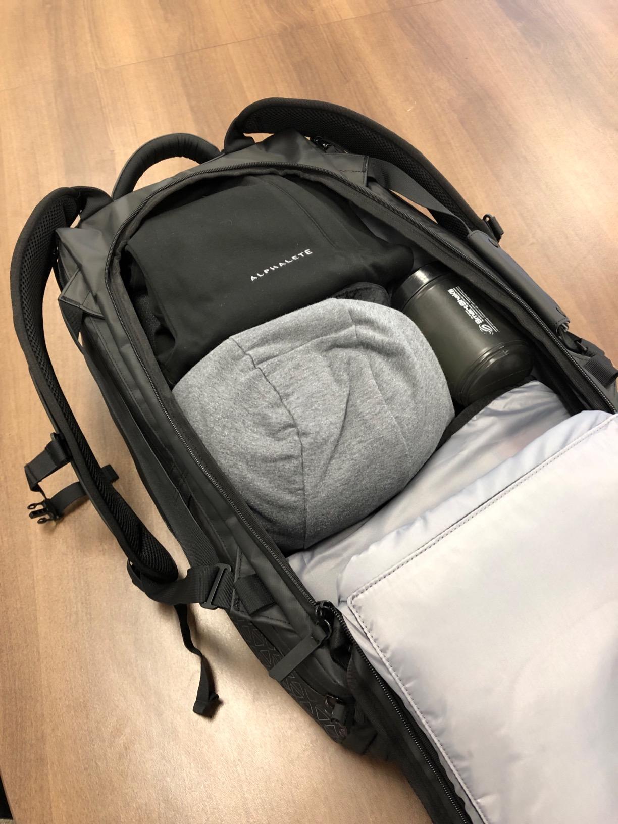 NOMATIC 40L Travel Bag - Duffel Bag For Men and Women | Convertible Duffel/Backpack, 12 Pockets, Water-Resistant, Carry-On Size customer photo 1