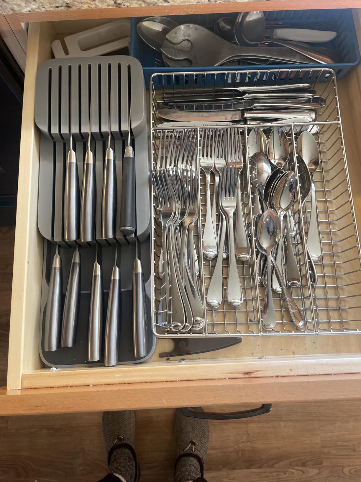 Joseph Joseph DrawerStore Knife Organizer, holds up to 9 knives, Kitchen Organization & Drawer Storage - Compact, Gray customer photo 2