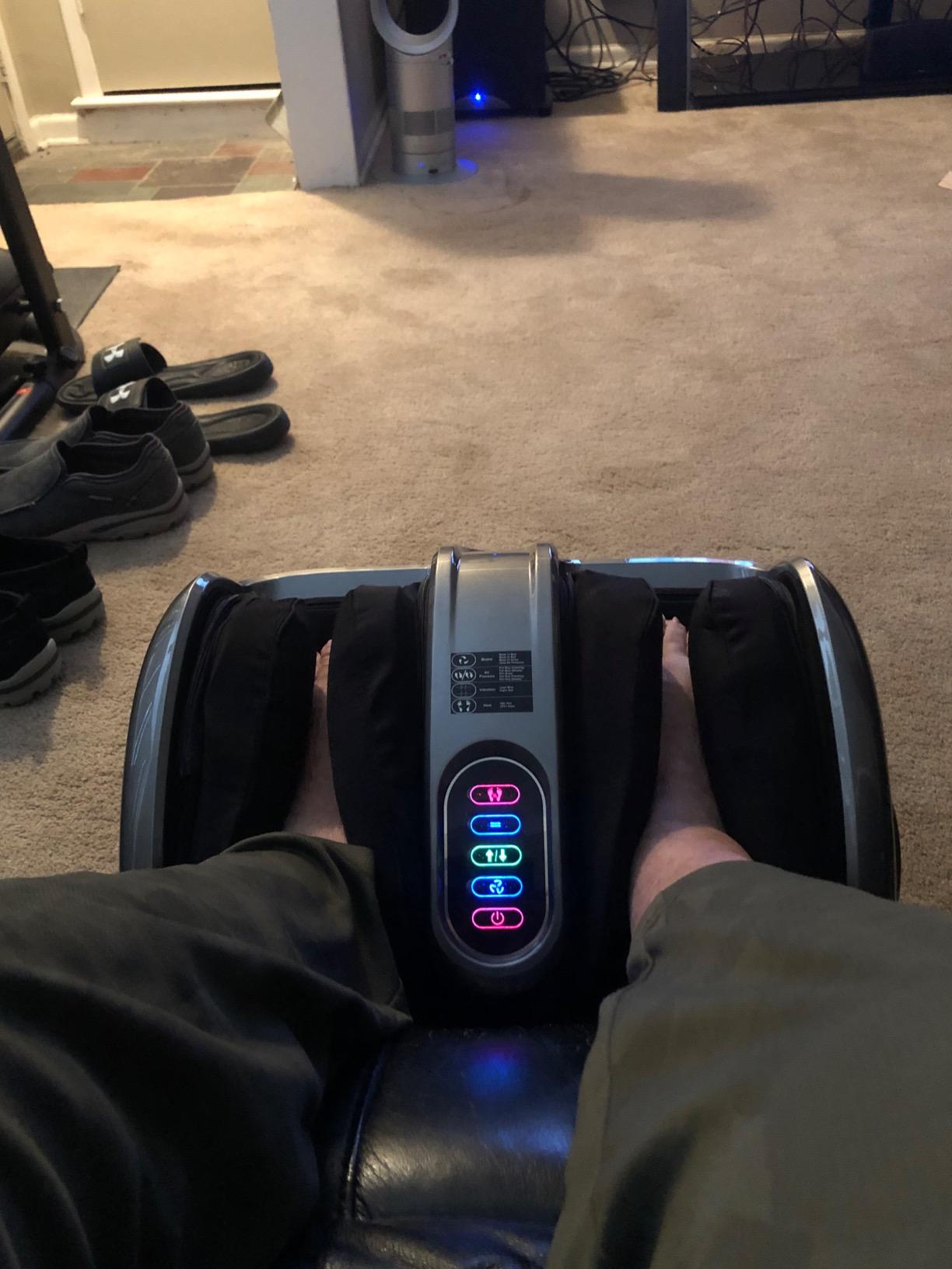 Miko Shiatsu Foot Massager with Heat and Deep Kneading | Charcoal; circulation and pain relief; for plantar fasciitis, neuropathy and diabetics; fits size 15 customer photo 2