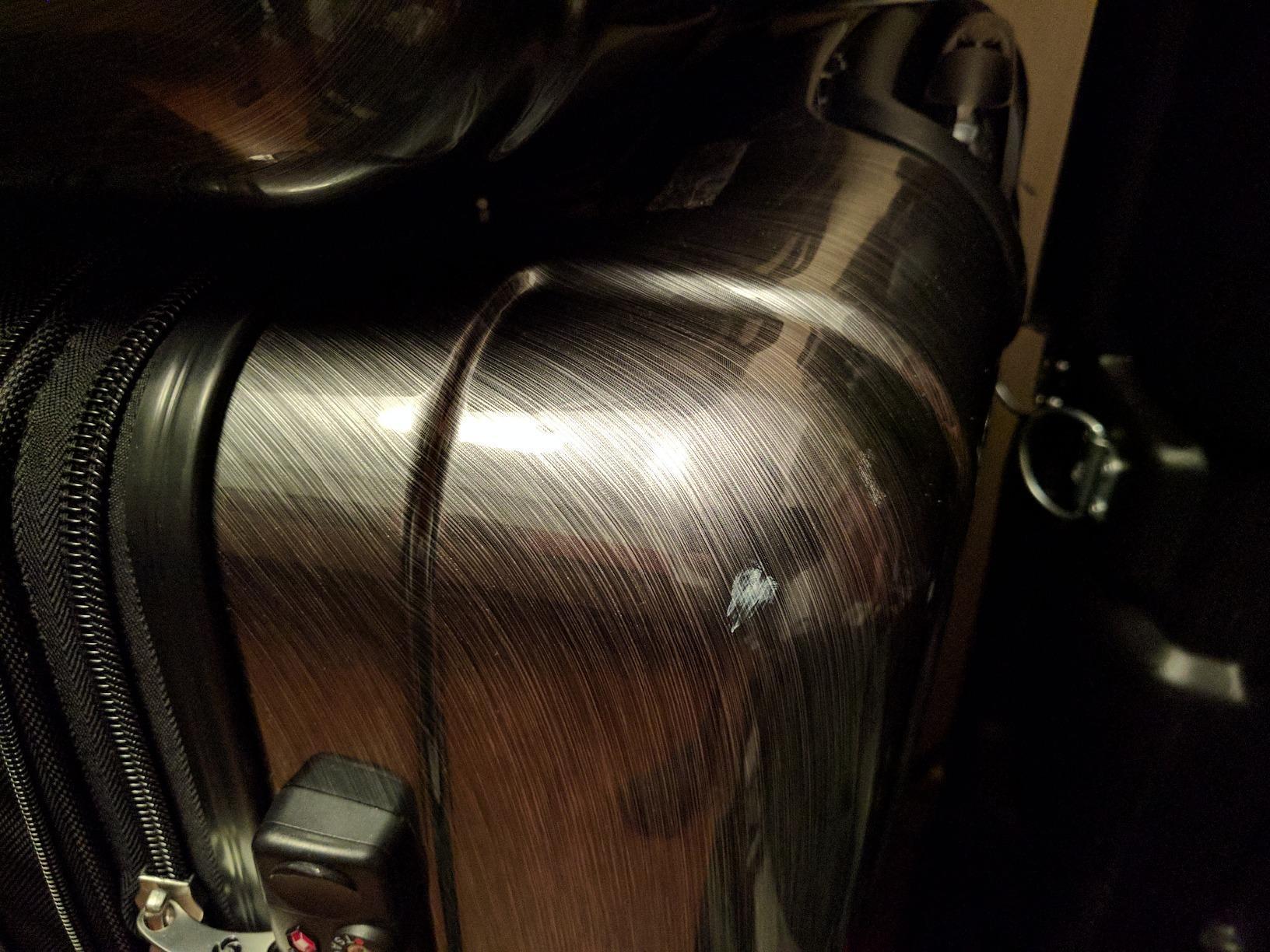 Winfield 2 Hardside Expandable Luggage with Spinner Wheels, Brushed Anthracite, Checked-Large 28-Inch customer photo 2