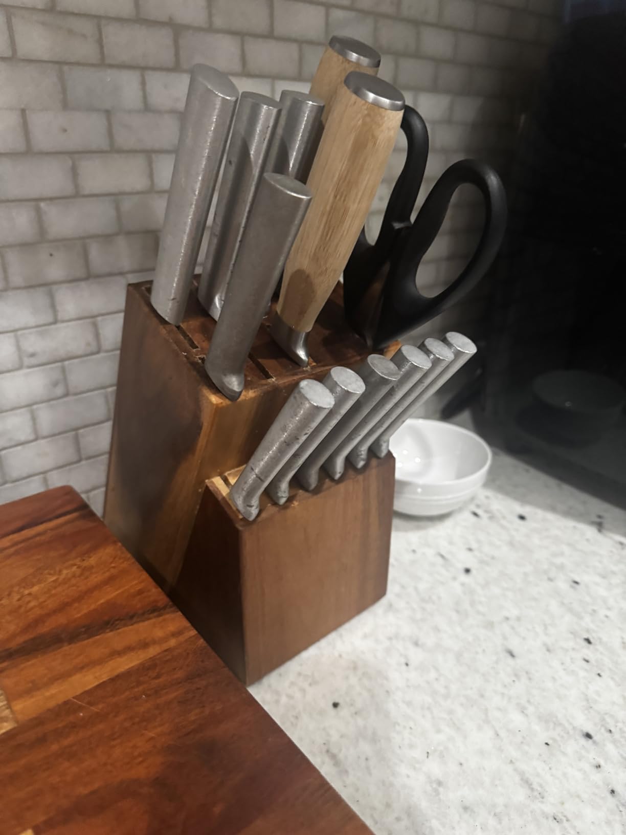 Coninx Acacia Wood Kitchen Knife Block - 15 Slots Knife Holder - Professional Quality Wood Knife Organizer - Secure Knife Stand To Keep Knives Neat & Sharp customer photo 2
