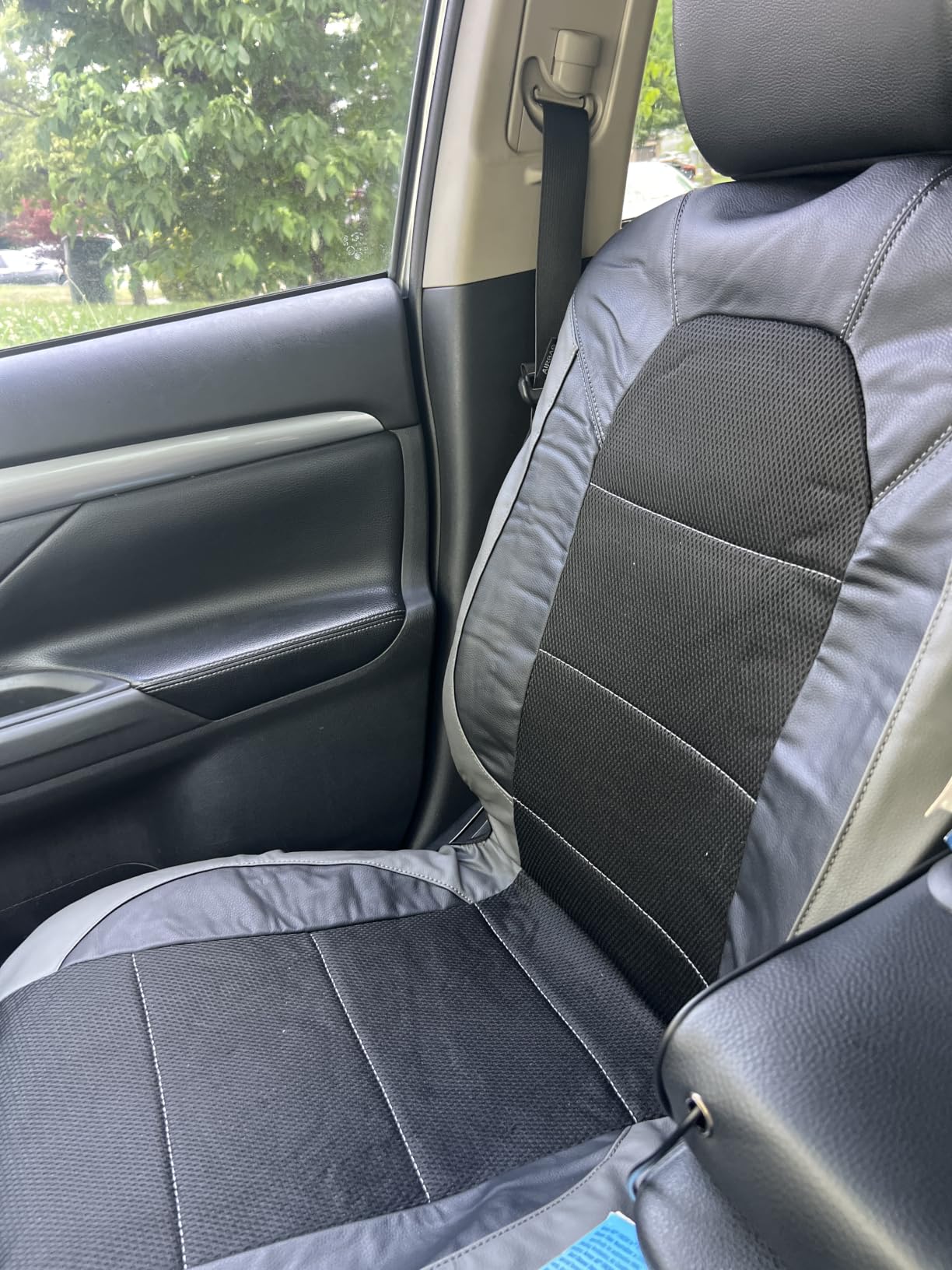 CAR PASS Universal Leather Car Seat Covers Sport fits Most Cars, SUVs, Trucks, and Vans (Full Set, Black Red) customer photo 1