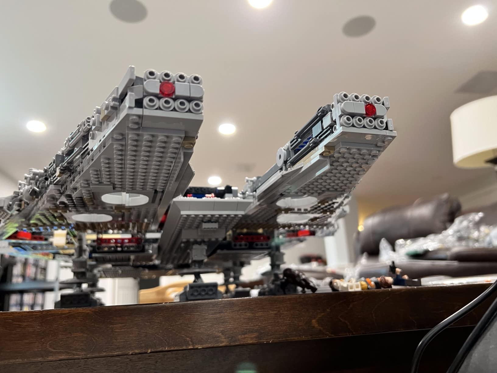 Star Wars Millennium Falcon - Building Set for Adults, Ages 16+ - Gift for Birthday - Movie Collectible Model Kit - Display in Home or Office - 75192 customer photo 1