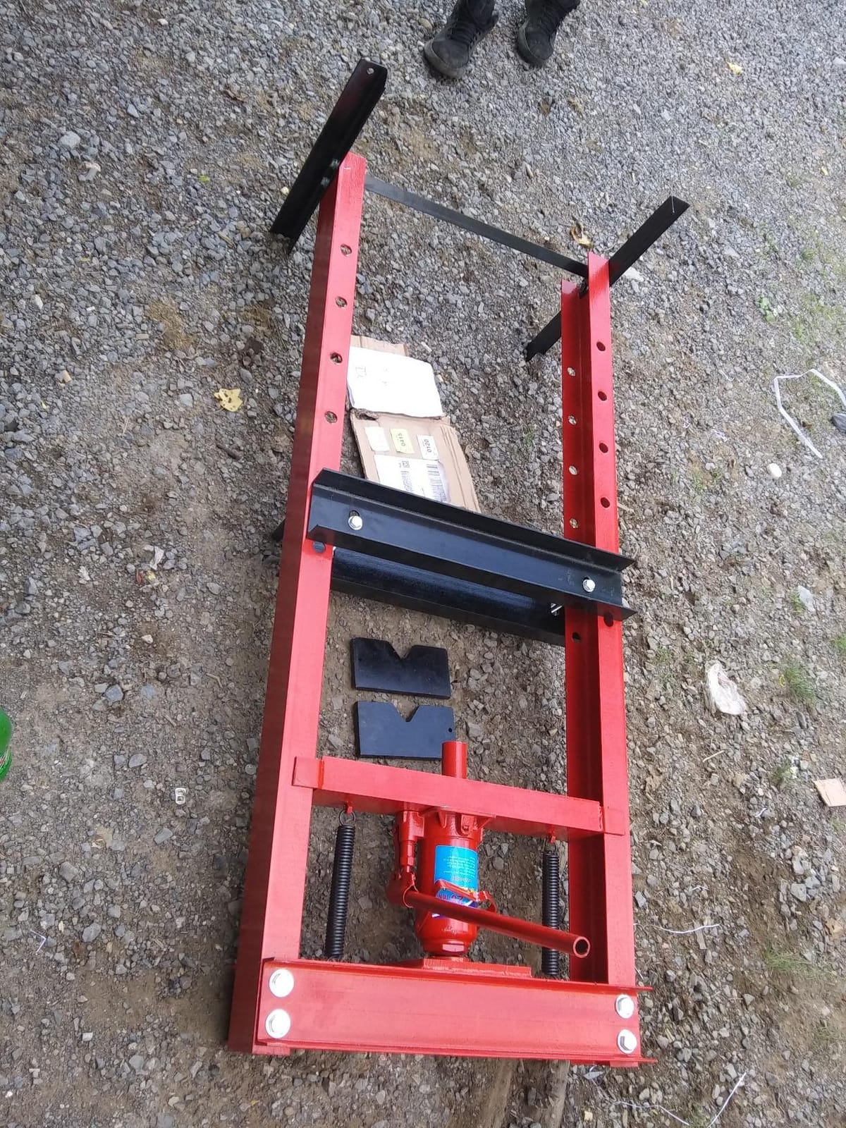 Hydraulic Shop Press Floor Press H Frame Load Capacity 20 Ton, Overall Height 61 in, Suitable for Automotive Repair Shops, Home Garages customer photo 2