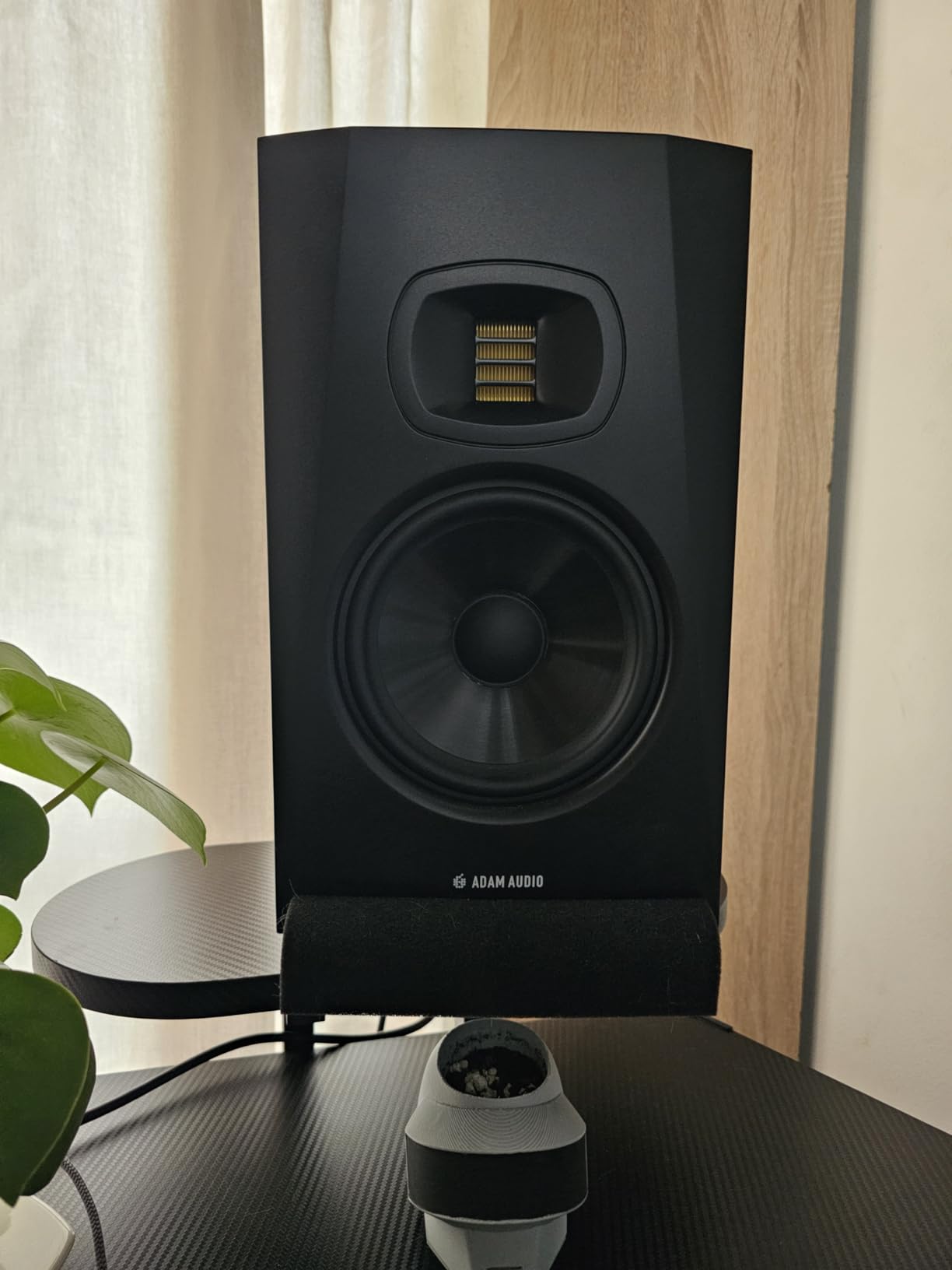 ADAM Audio T7V Studio Monitor | 2-Way, U-ART Tweeter, 7