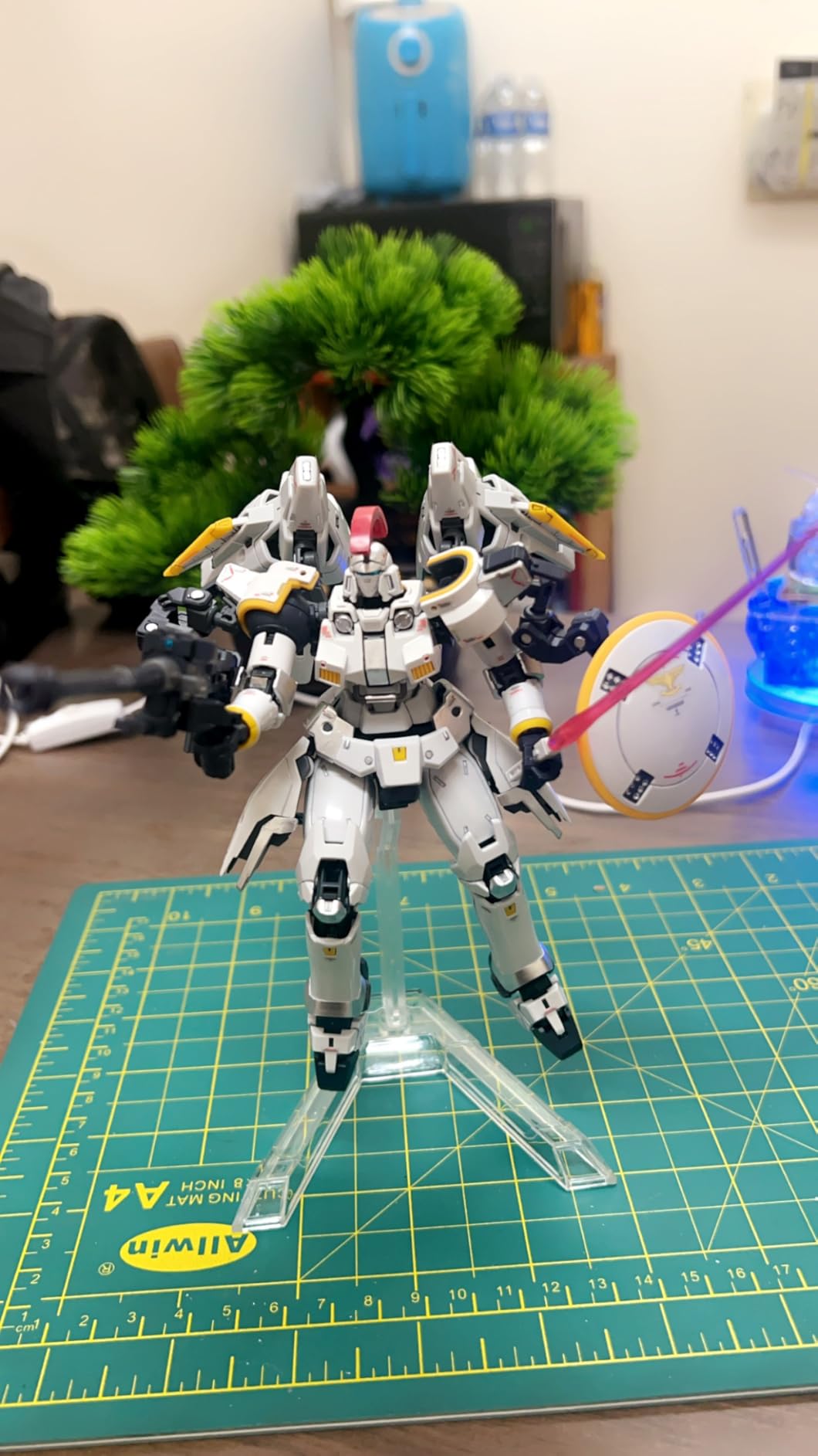 Bandai Hobby RG 1/144 #28 Tallgeese (EW) 'Gundam Wing: Endless Waltz', White customer photo 2