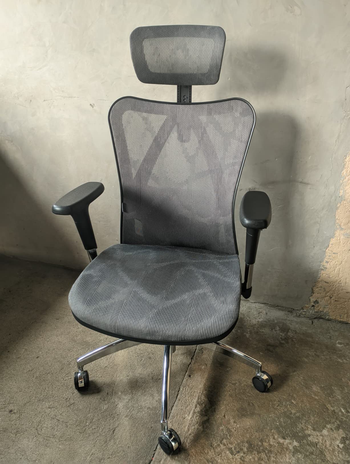 SIHOO M57 Ergonomic Office Chair, Mesh Back Desk Chair with 3D Armrests | Lumbar Support & Adjustable Headrest, Comfortable Computer Chair, Office Chair Hold 330 LBS, Home Office - Black customer photo 2