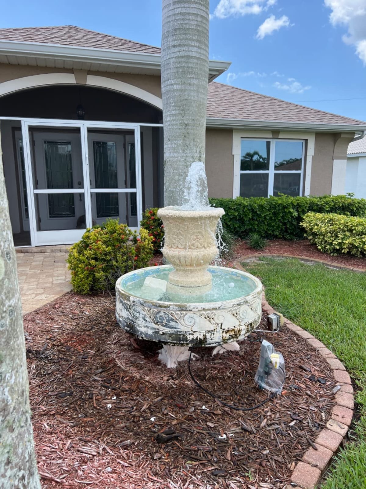 VIVOSUN 2700GPH Sub Water Pump for Pond Waterfall, Statuary, Hydroponics customer photo 2