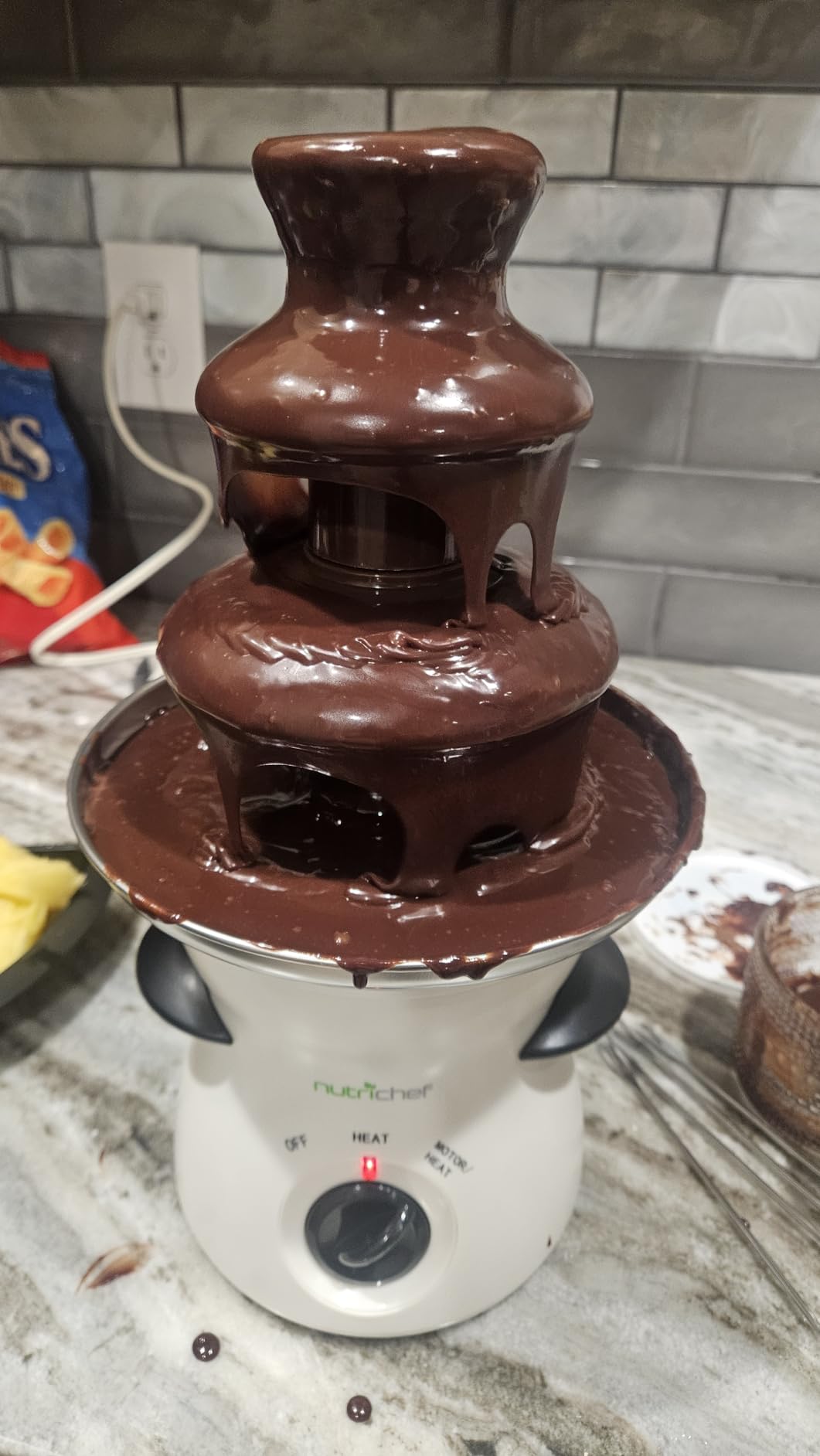 Nutrichef 3 Tier Chocolate Fondue Fountain - Electric Stainless Chocolate Dipping Warmer Machine - Warm & Melt Chocolate, Butter & Cheese - Great for Parties, Events & Weddings - Pot Capacity 16 OZ customer photo 2