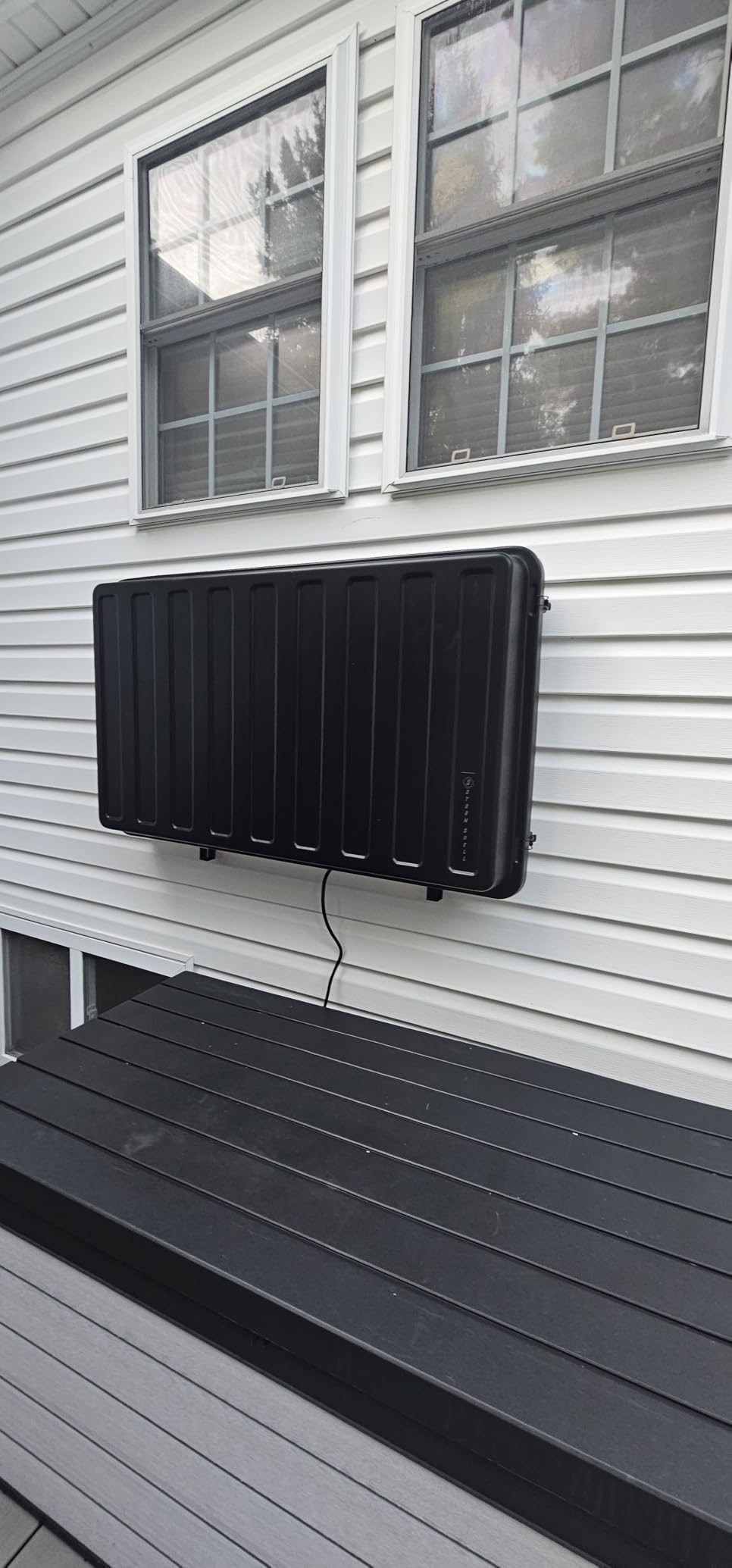 Storm Shell SS-65 Outdoor TV Enclosure, 56-65 inch, Black customer photo 1