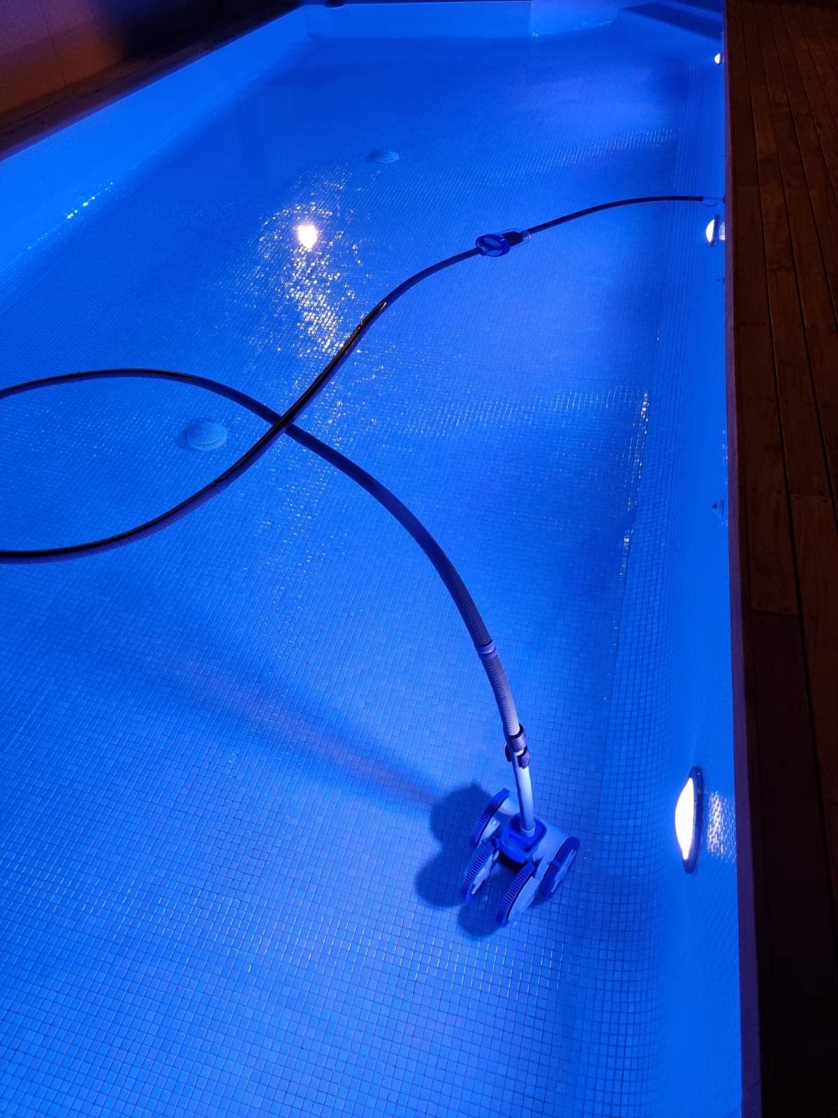 Hayward AquaNaut 400 Suction Pool Cleaner, Automatic Pool Vacuum (4 Wheel) | W3PHS41CST Cleaner for In-Ground Pools up to 20 x 40 ft | All the benefits of a pool cleaning robot with no complicated setup customer photo 1