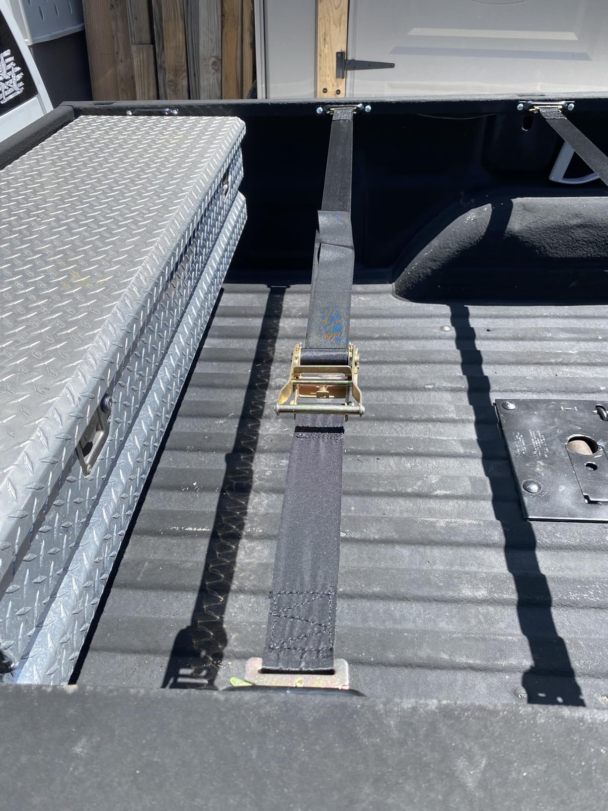 Eapele 20pcs Steel E-Track O Ring Tie-Down Anchors, Secure Cargo in Enclosed/Flatbed Trailers, Trucks, Load Limit of 1500lb customer photo 1