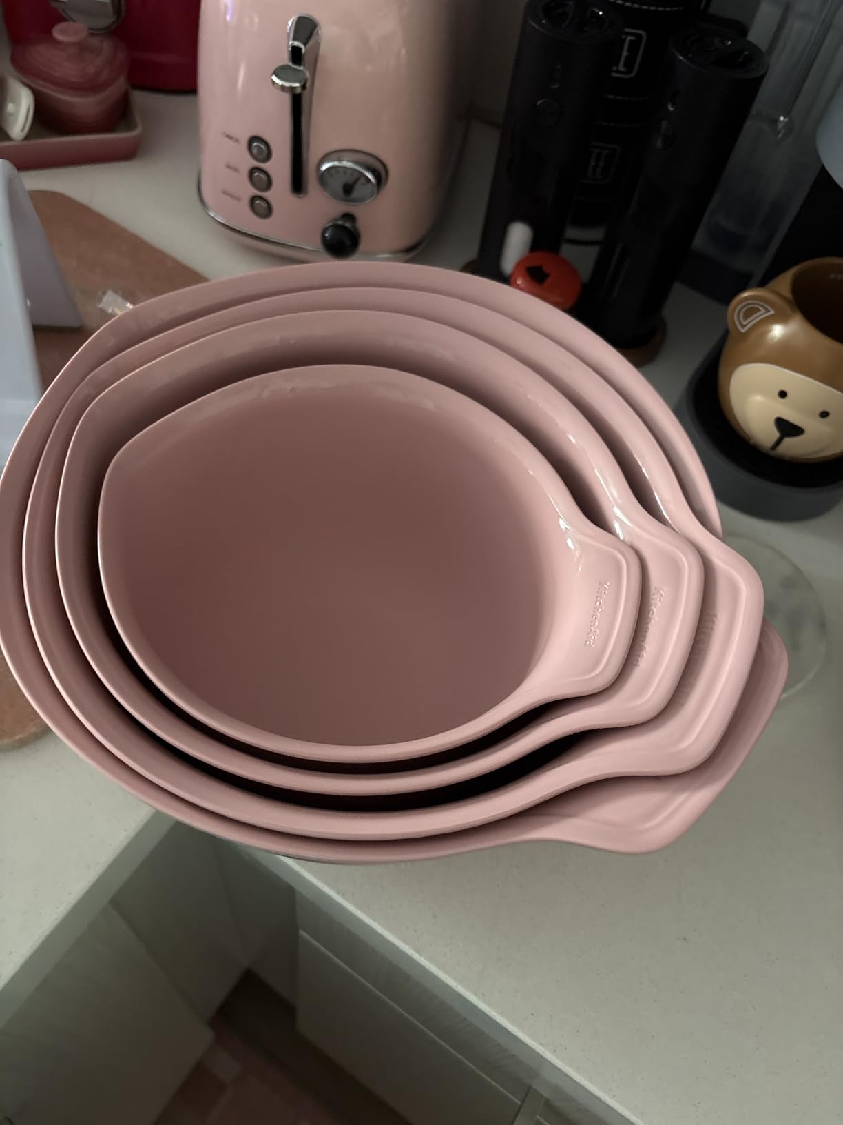 KitchenAid Classic Mixing Bowls, Set of 5, Pistachio customer photo 1