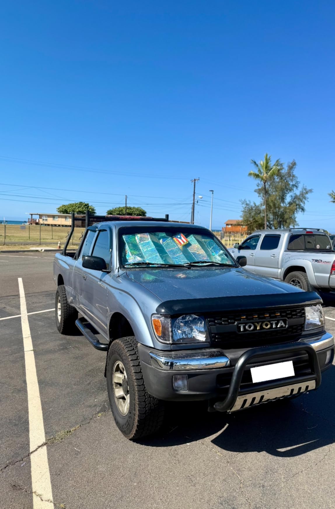 ECOTRIC Bull Bar Compatible with 98-04 Toyota Tacoma 96-98 Toyota 4Runner customer photo 1