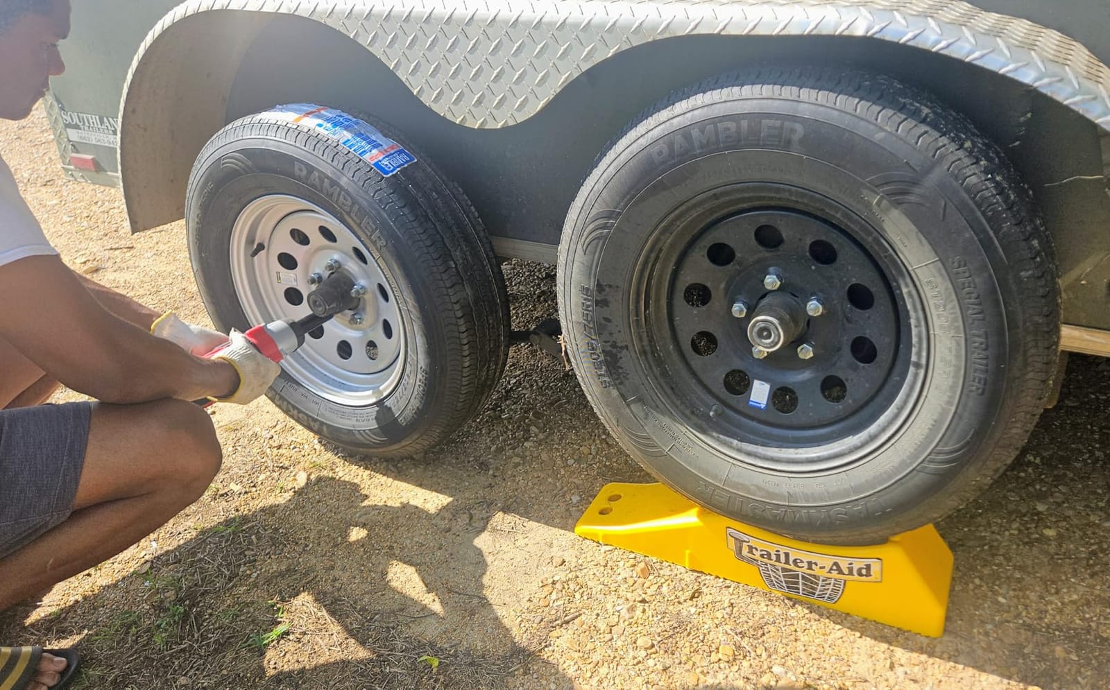 Camco Trailer Aid Plus - 5 1/2
