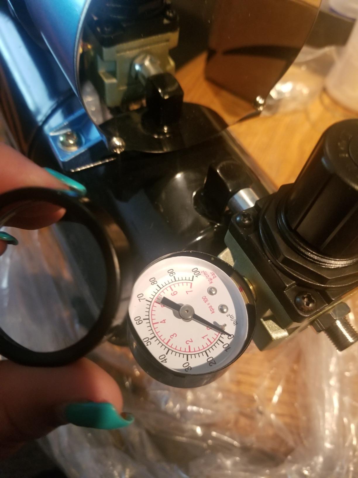 Master Airbrush 1/5 HP Cool Runner II Dual Fan Tank Air Compressor Kit | TC-326T - Professional Single-Piston with 2 Cooling Fans, Runs Longer Without Overheating - Regulator Water Trap, Holder customer photo 2
