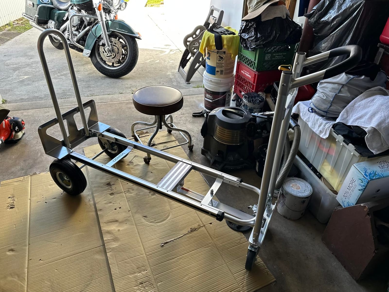 Vergo Industrial Convertible Hand Truck - AS7A2 Heavy Duty Aluminum 3 in 1 Dolly, 750 lb Capacity customer photo 1