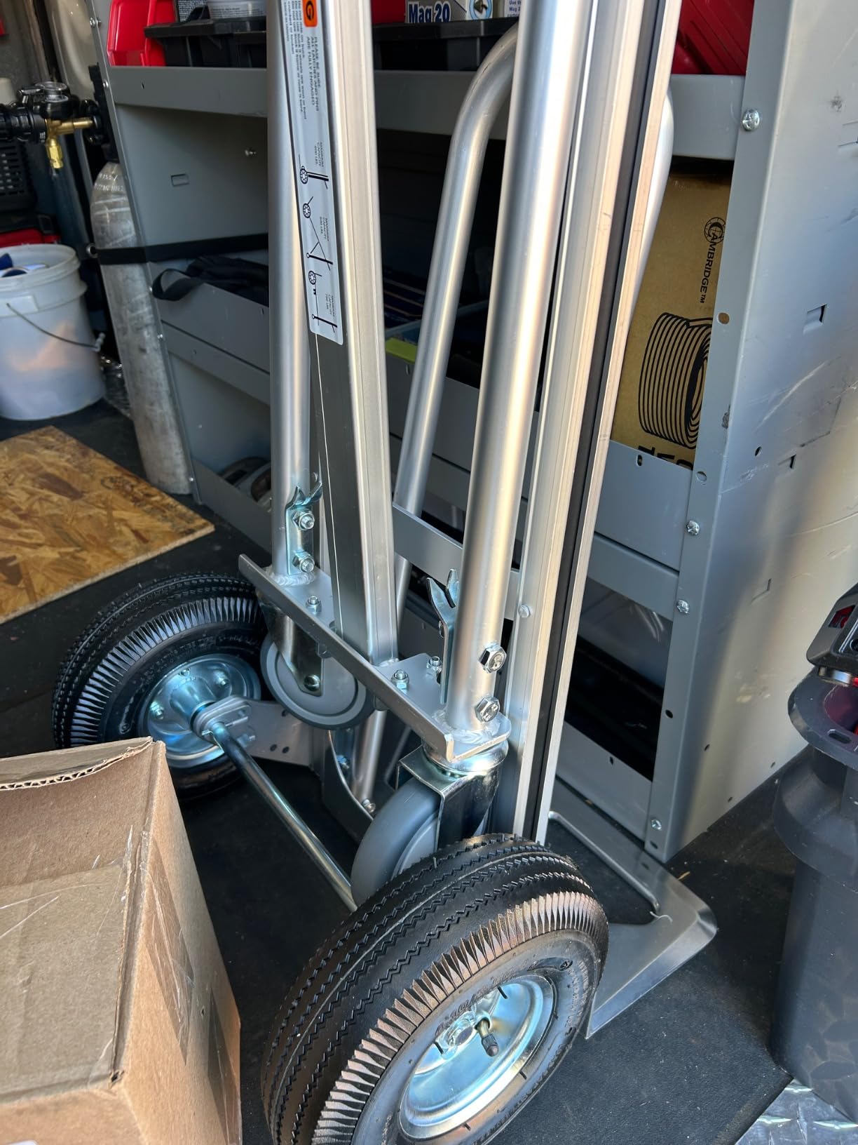 Vergo Industrial Convertible Hand Truck - AS7A2 Heavy Duty Aluminum 3 in 1 Dolly, 750 lb Capacity customer photo 2