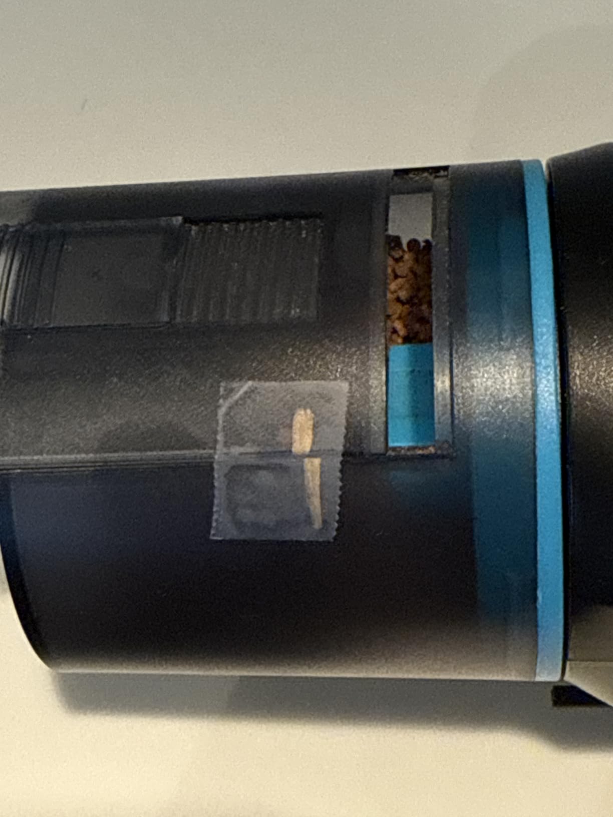 Lukovee Automatic Fish Feeder, USB Rechargeable Timer, 200ML Large Capacity | Feeding Time Display, Moisture-Proof, Aquarium Fish Tank Food Dispenser for Vacation Weekend Holiday, Blue customer photo 1