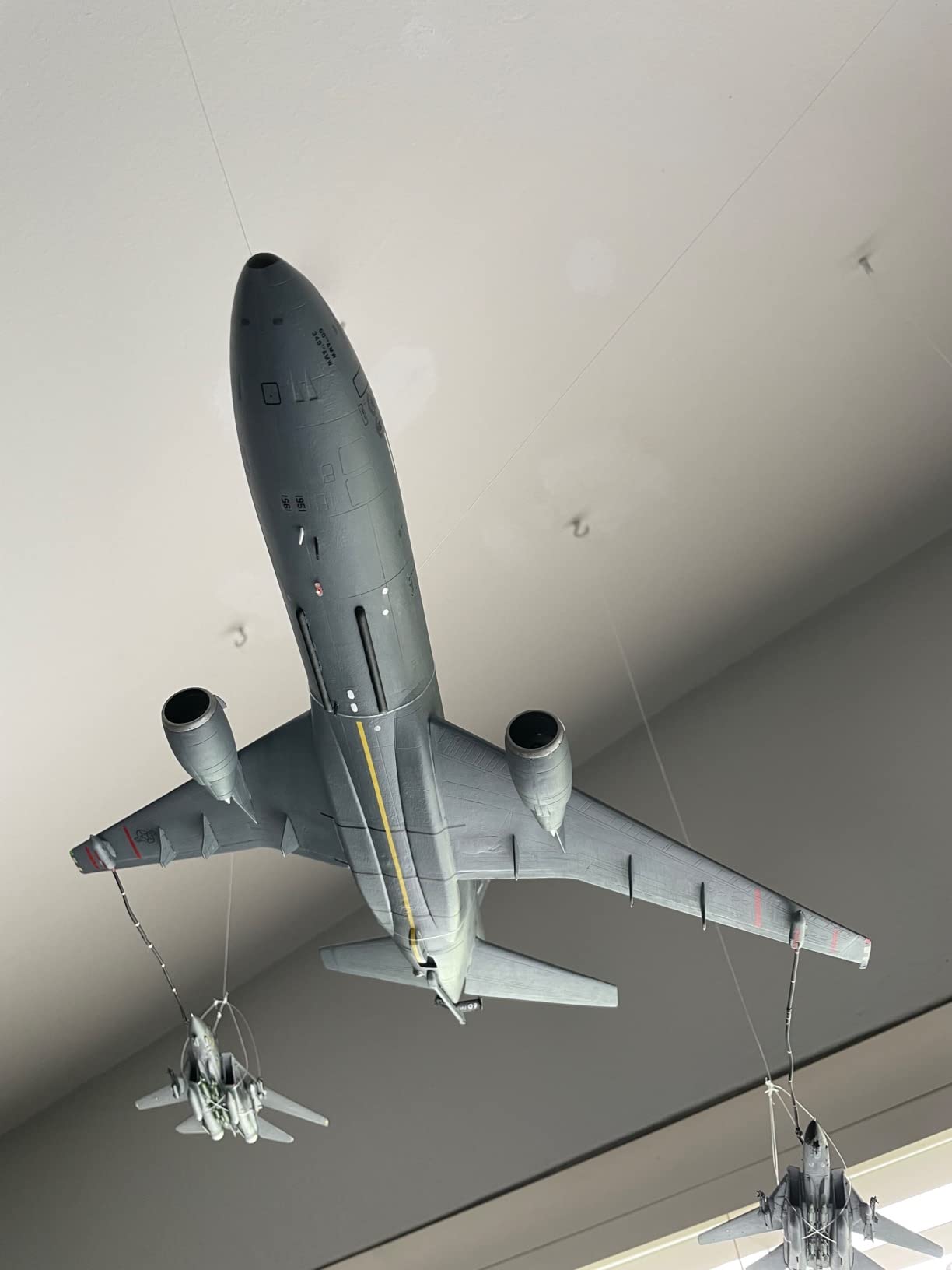 AMP 144-004 - 1/144 - McDonnell Douglas KC-10 Extender customer photo 2
