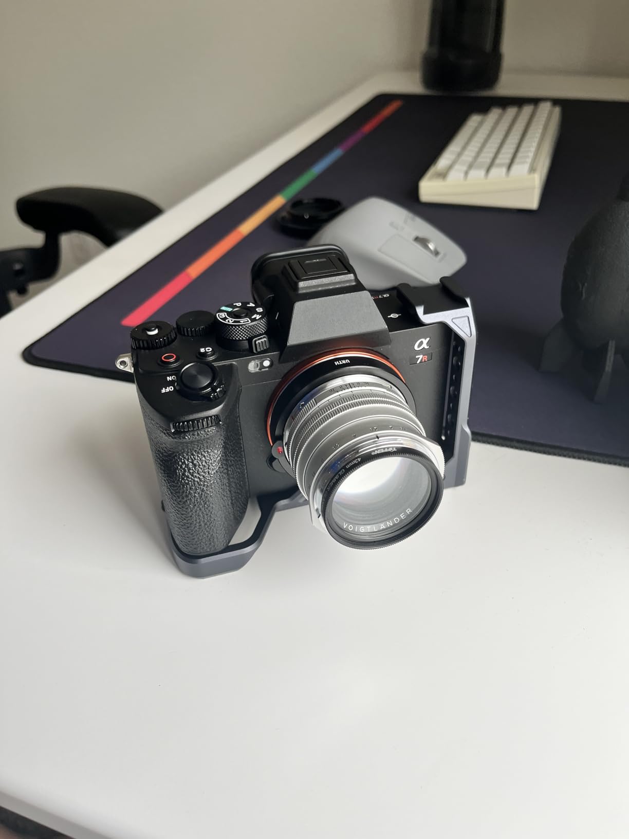 Urth Lens Mount Adapter Compatible with Leica M to Sony E (Manual) | Compatible with Leica M Lens to Sony E Camera Body - Precision Manual Focus Lens Adapter customer photo 1