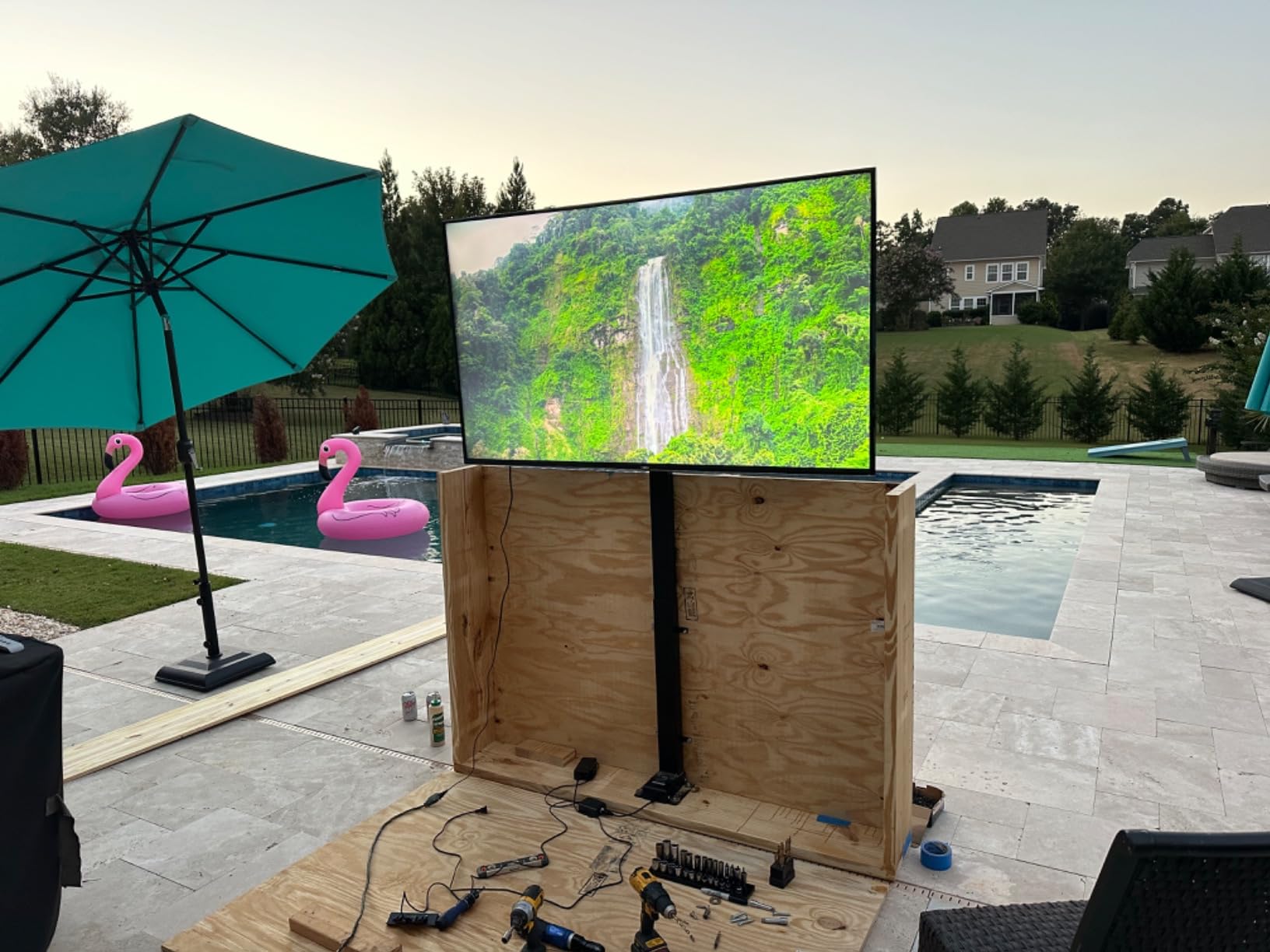 VEVOR Motorized TV Lift Stroke Length 39.4 Inches Motorized TV Mount Fit for 32-70 Inch TV Lift with Remote Control Height Adjustable 28.74-68.11 Inch, Load Capacity 154 Lbs customer photo 1