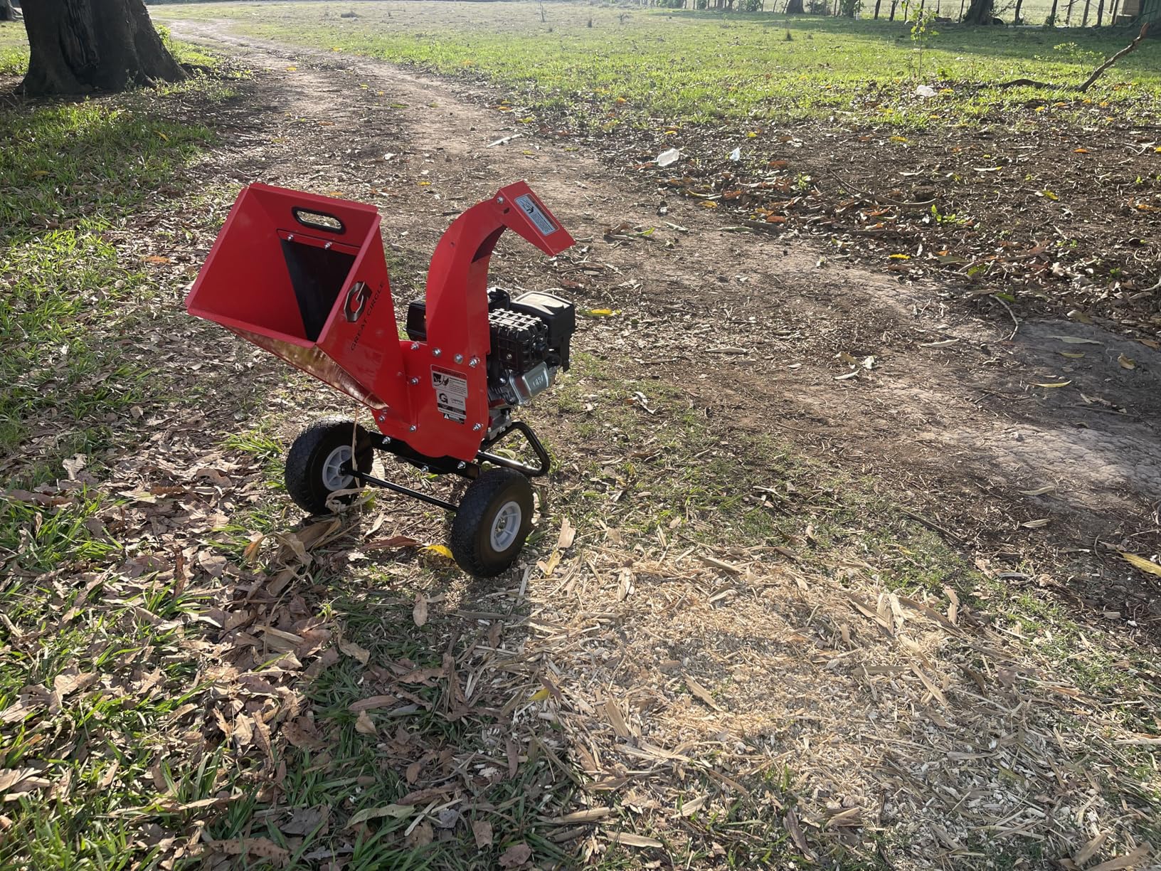 GreatCircleUSA Mini Wood Chipper Shredder Mulcher Ultra Duty 7 HP Gas Powered 3