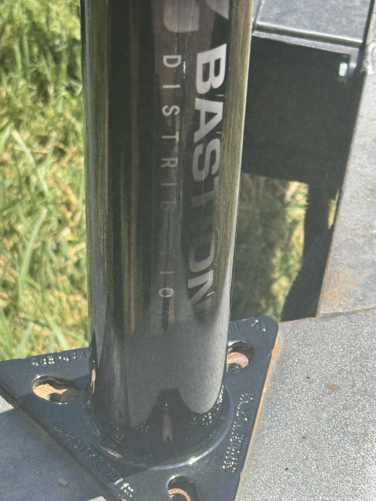 Bastion Distribution Top-Wind A-Frame Trailer Jack with Rectangular Footpad | 5000 lb Manual Crank Tongue Jack | Great for RVs, Campers, Boats, Utility Trailers & More | BJ-5000TW-1 / RFP customer photo 1