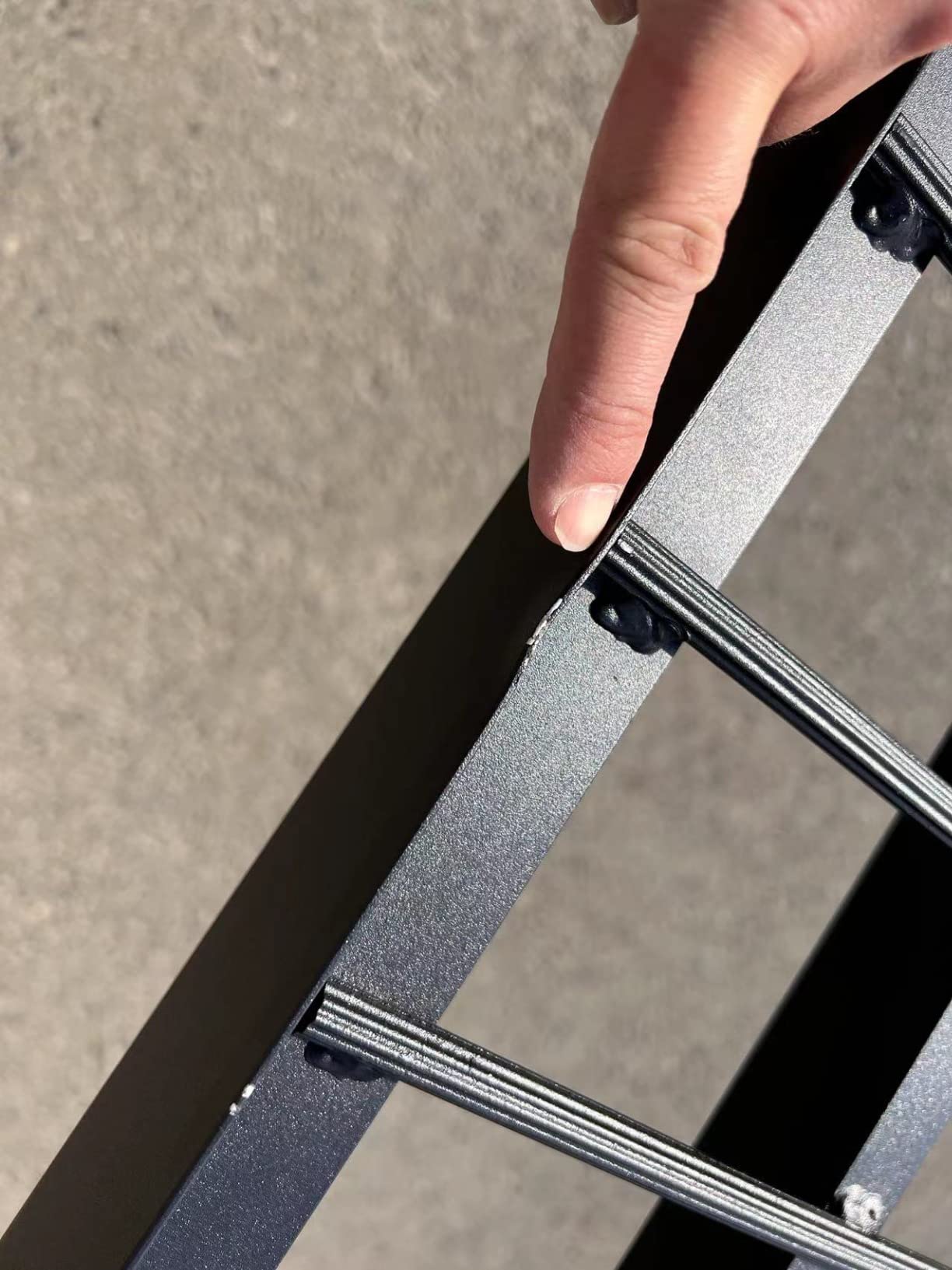gardhom 2PCS 7.5' Heavy Duty Ramps 3000lbs Capacity Aluminum Folding Loading Ramps with Handle Truck Ramp for ATV UTV Pickup Motorcycle Dirt Bike Lawn Mower Snow Blower customer photo 1