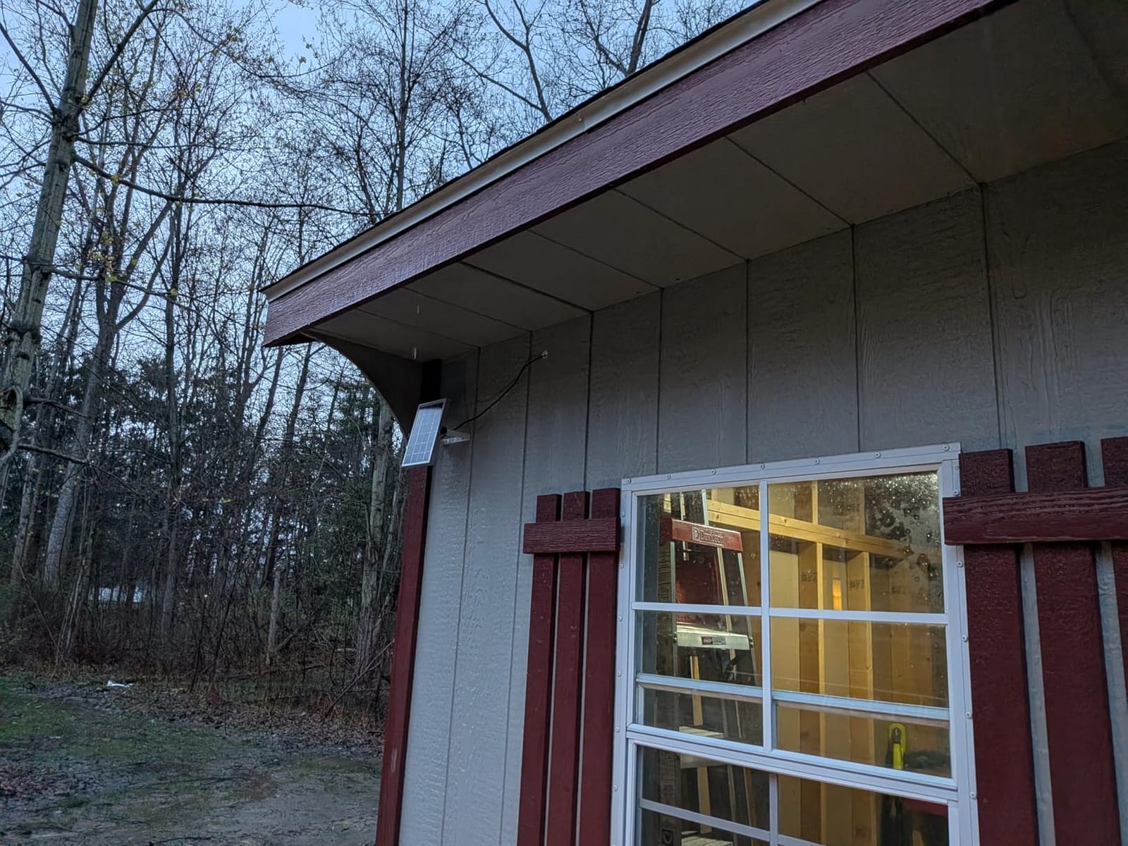 Solar Shed Light Outdoor Indoor, 176LED Solar Powered Motion Sensor Pendant Light Daytime Available, Solar Indoor Lights with 5 Lighting Modes & Remote for Shed Gazebo Barn Garage Home customer photo 2