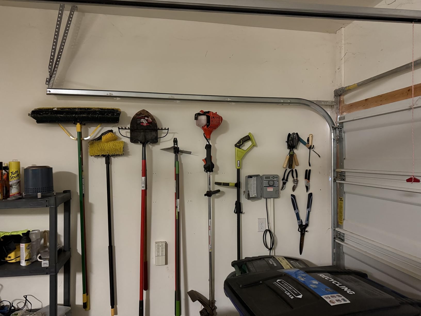 KOFANI Steel Garage Storage Hooks - 16 Pack Anti-Slip Coating, Heavy Duty Wall Mount Hooks for Hanging Bike, Ladder, Garden Tools customer photo 2