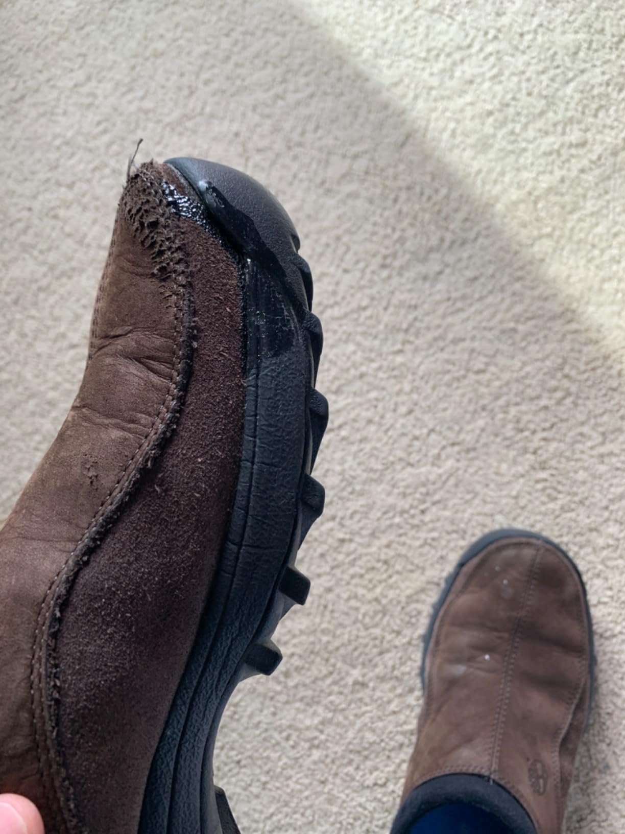 SHOE BOND Shoe Glue - Professional Grade, Clear, Waterproof, Quick Drying, Ideal for Hiking Boots, Sneakers, Sandals, and More customer photo 1