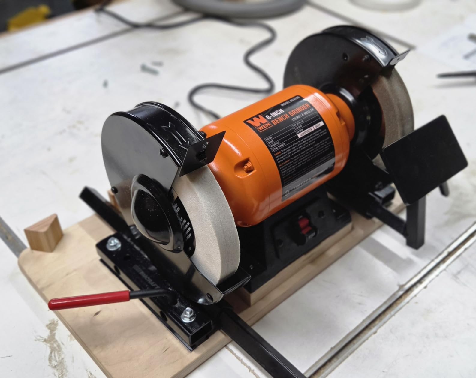 WEN BG4286 3-Amp 8-Inch Slow Speed Bench Grinder customer photo 1