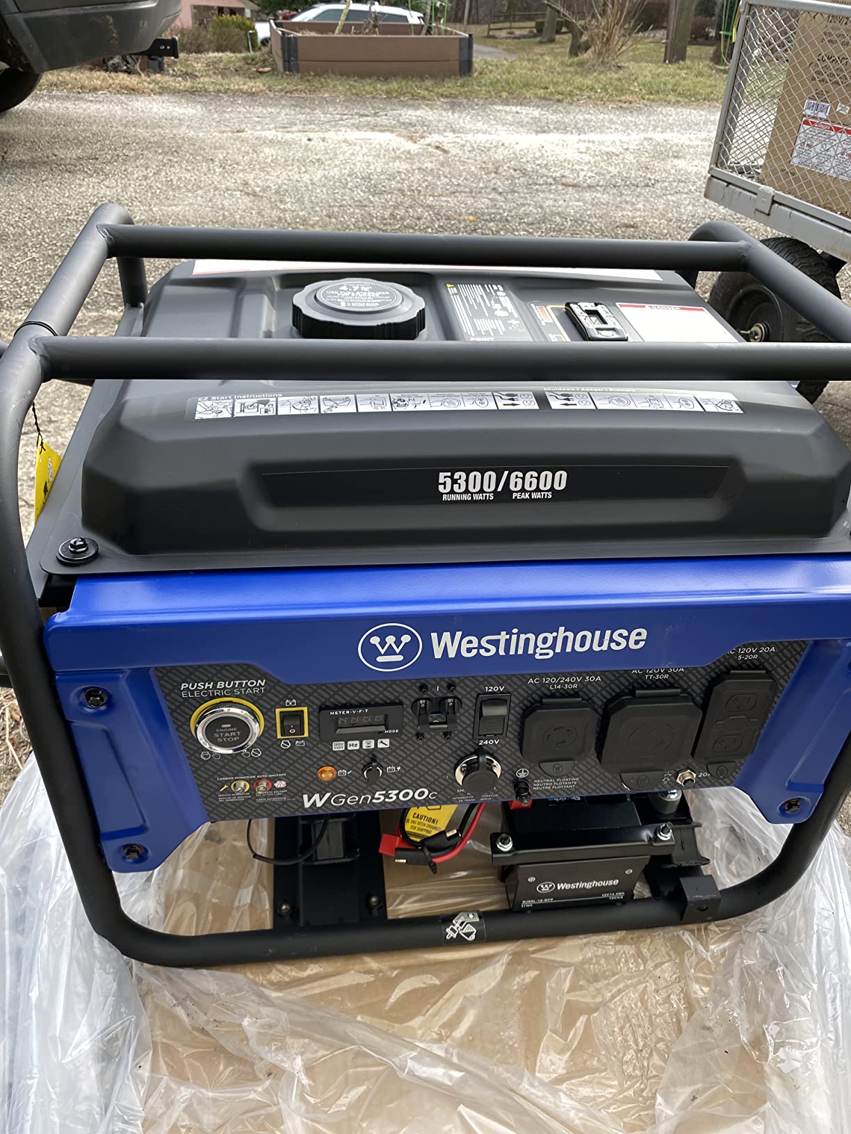 Westinghouse 6600 Watt Home Backup Portable Generator, Remote Electric Start with Auto Choke, Transfer Switch Ready, RV Ready, CO Sensor customer photo 2