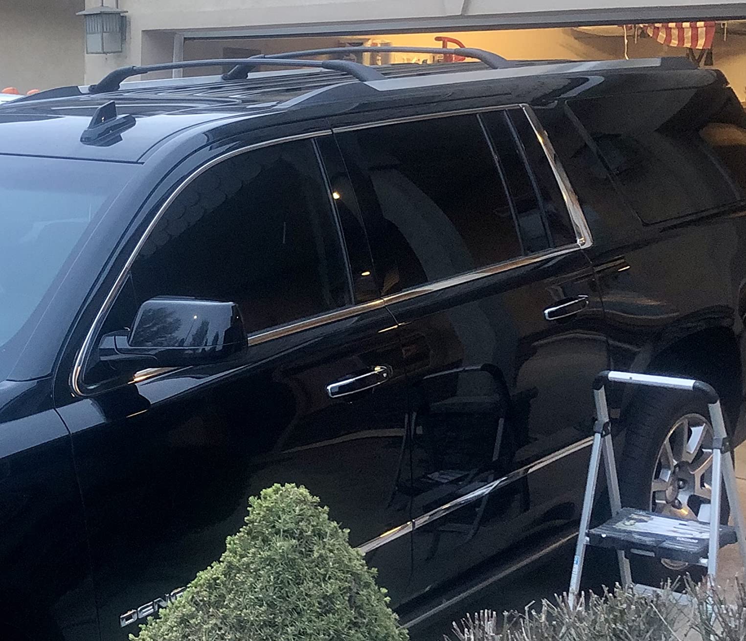 FINDAUTO Roof Rack Cross Bars for Cadillac Escalade ESV, for Chevy Suburban/Tahoe, for GMC Yukon XL 2015-2020, Adjustable Car Top Crossbar Rails with an Extra Strap, Cargo/Kayak/Bicycle Carrier customer photo 1