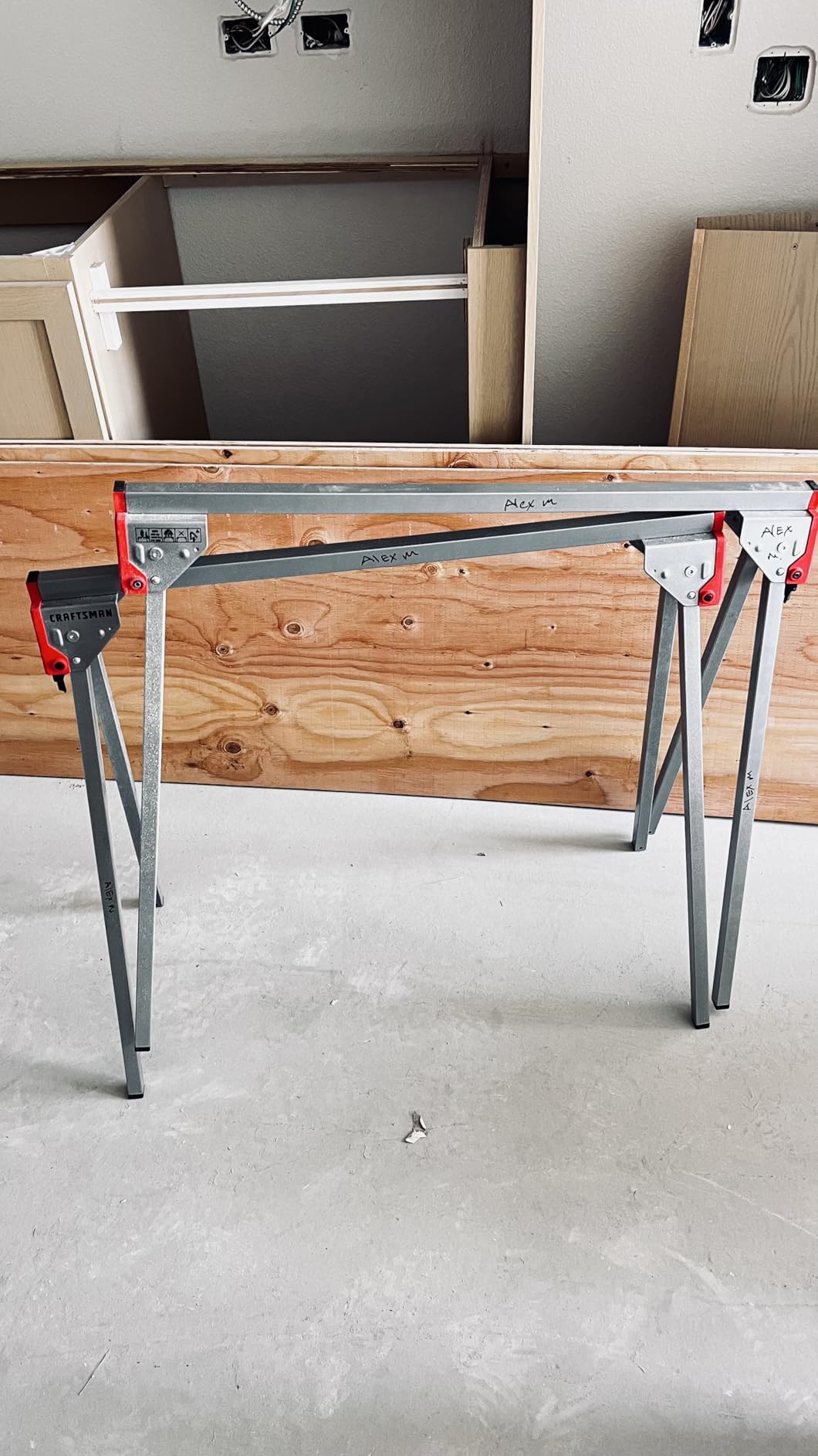 CRAFTSMAN Metal Sawhorse, Folding (CMST11154) customer photo 1