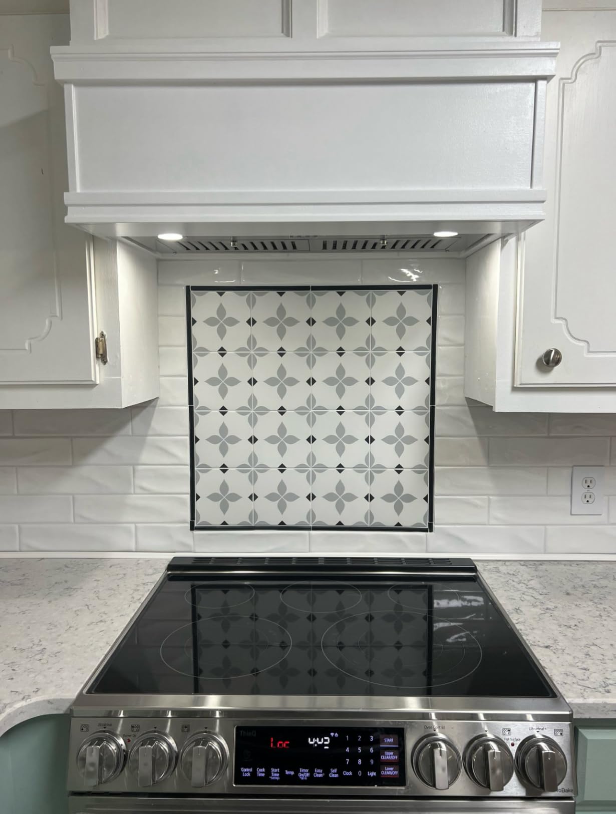Range Hood Insert 30 inch, Stainless Steel Kitchen Vent Hood 600CFM, Built-in Kitchen Stove Hood w/Front Button Controls and Front LED Lights, Baffle Filters, Ducted/Ductless Convertible Duct customer photo 1
