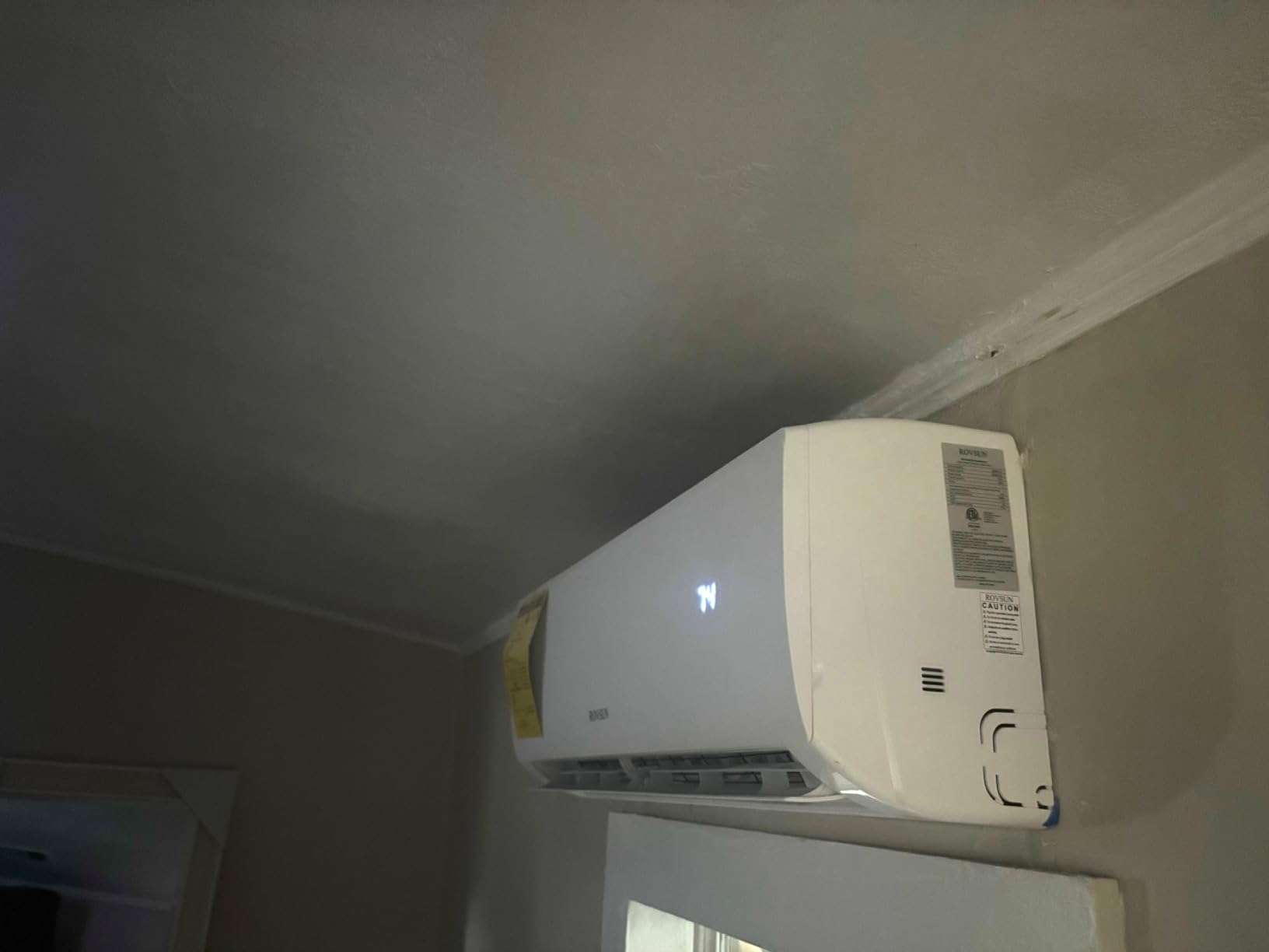 ROVSUN 9000 BTU Mini Split AC/Heating System with Inverter, 20 SEER2 Energy Saving 115V Ductless Split-System Air Conditioner with Pre-Charged Condenser, Heat Pump, Remote Control & Installation Kit customer photo 2