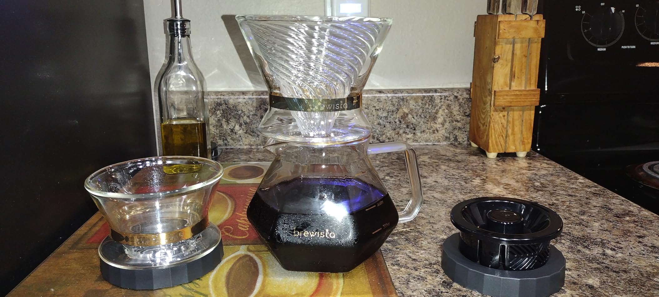 Brewista 700ml/23.7oz X Series Glass Coffee Carafe, Small Pour Over Glass Pot Server, 2-4 Cups, Polygonal Design for Improved Flavor, Heat Resistant Odorless Glass Pitcher customer photo 1