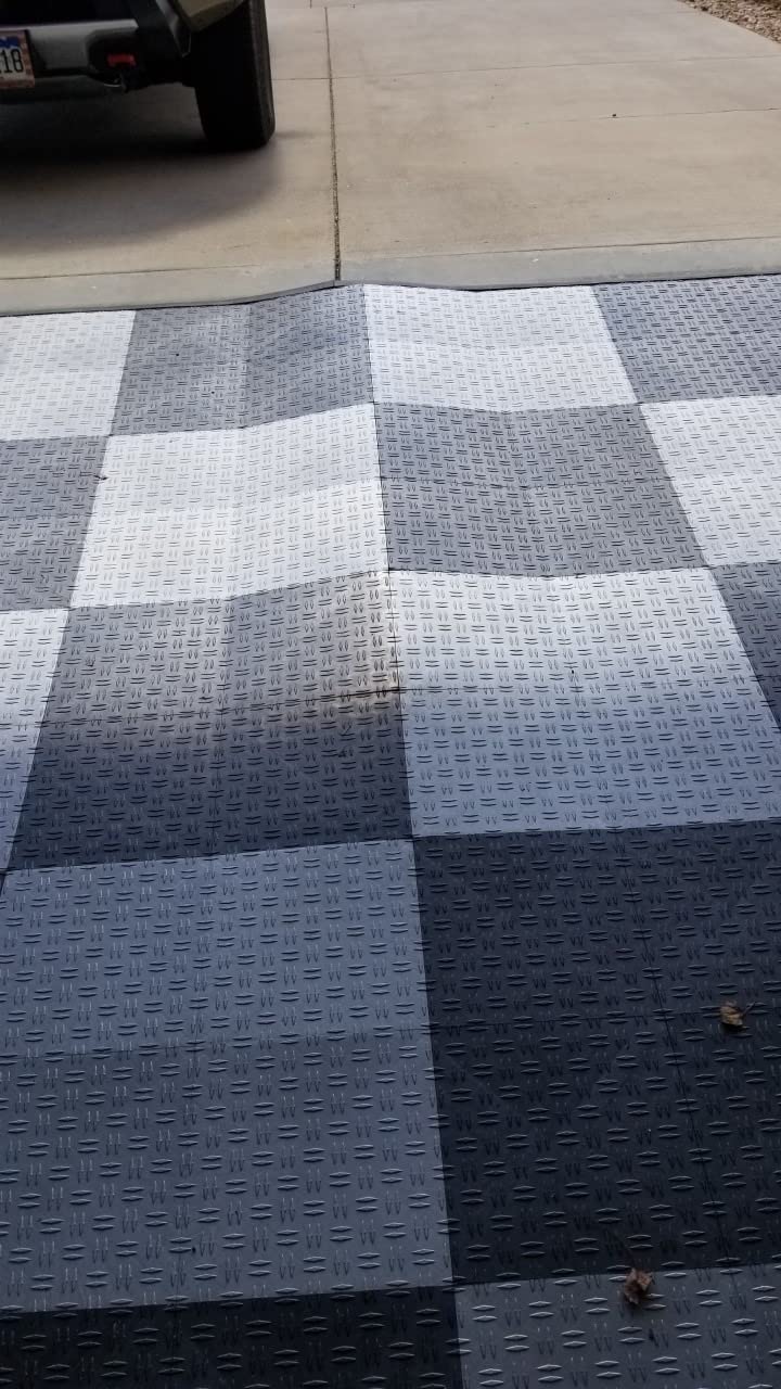 Big Floors RaceDeck TuffShield Diamond Plate Design, Durable Interlocking Modular Garage Flooring Tile (48 Pack), Graphite customer photo 2