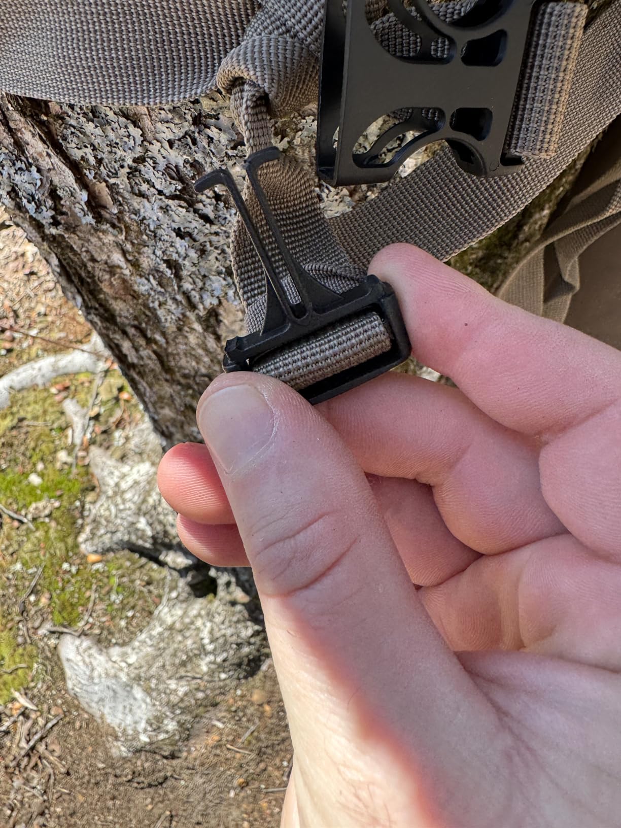 Moultrie 100lb Gravity Bag Feeder - Easy Hang Design for Deer and Wildlife customer photo 2